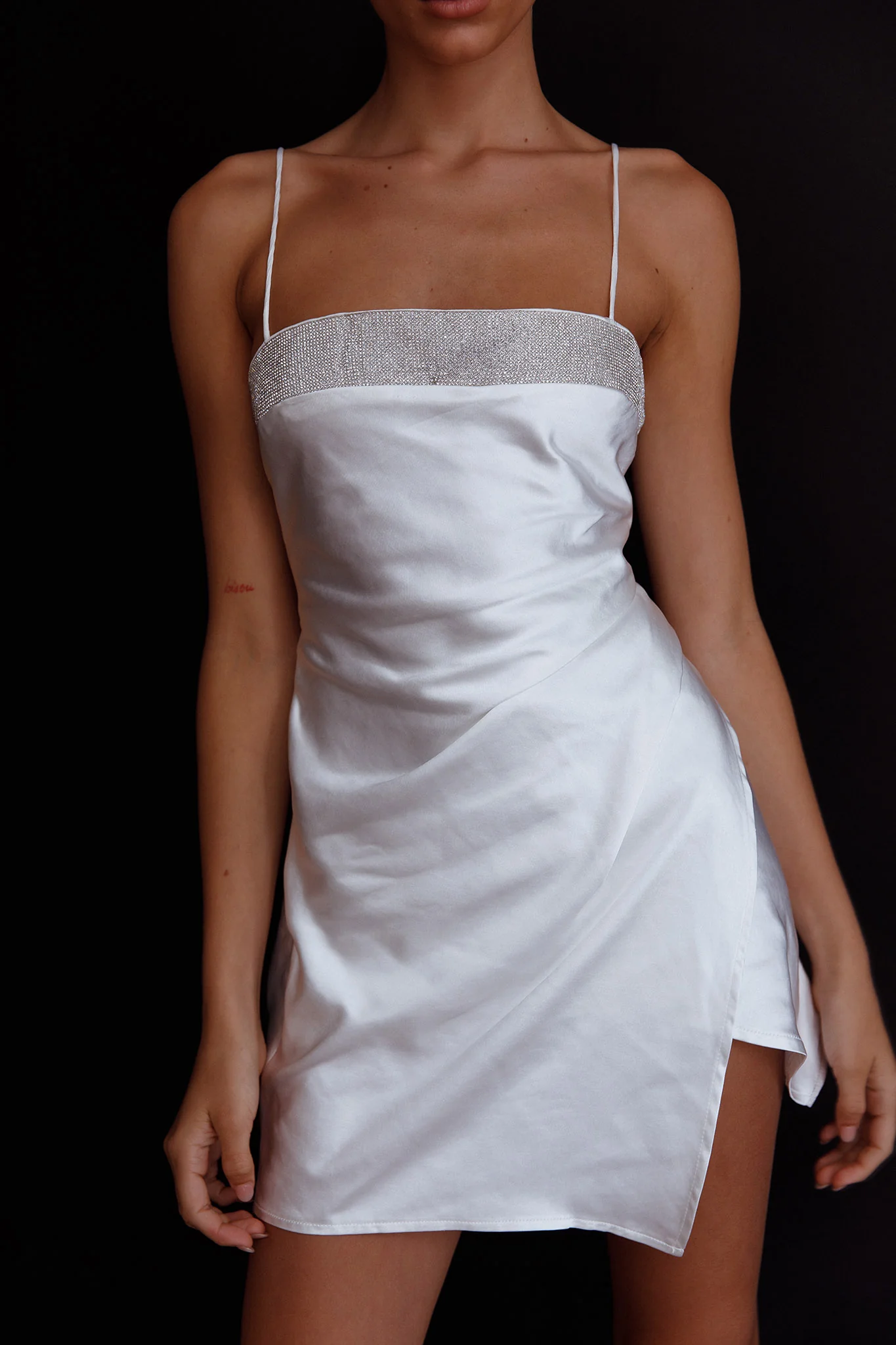 Making Headlines Diamante Neckline Mini Dress White - Sonourner