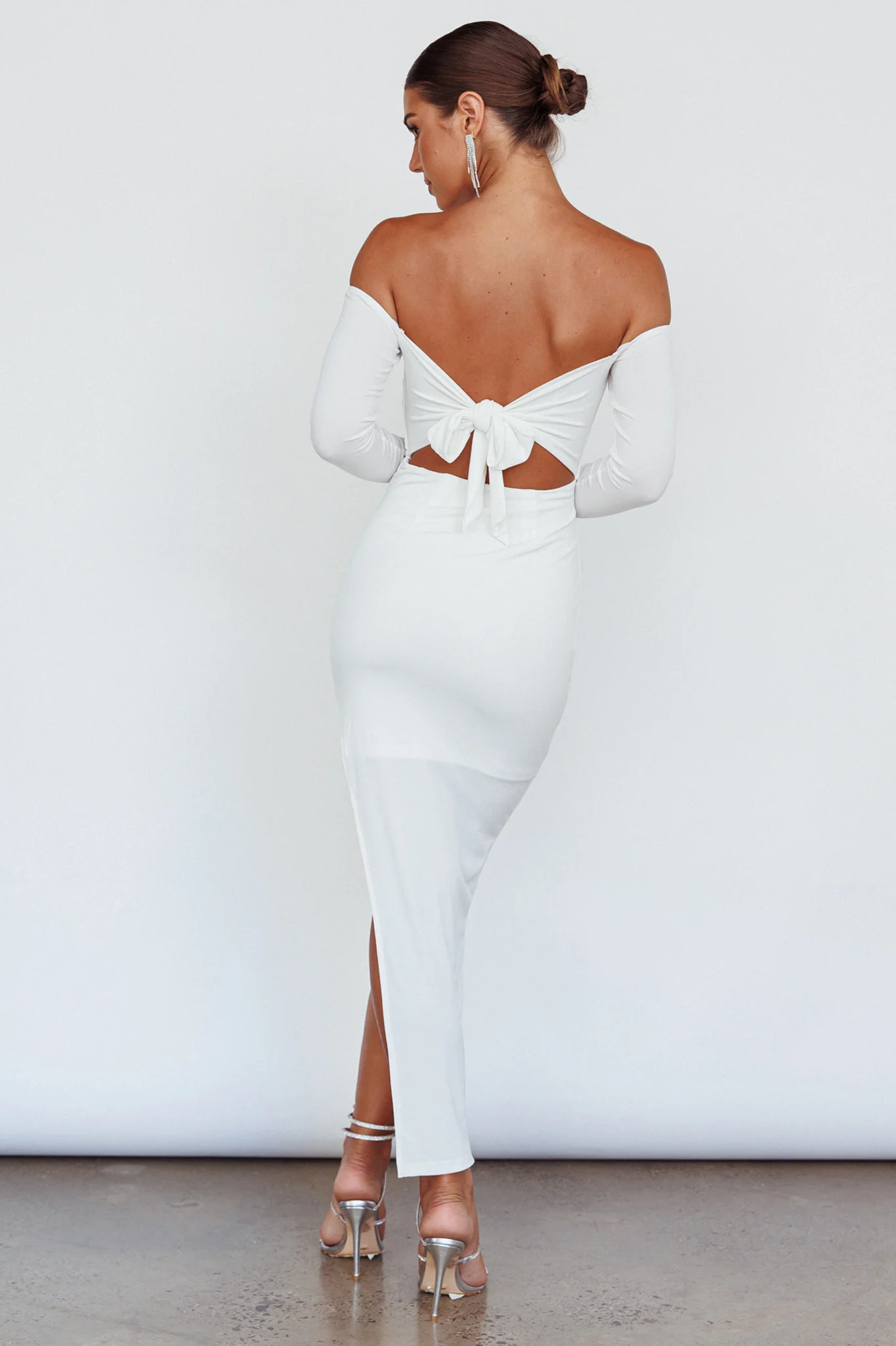 Sentimental Mood Off-Shoulder Midi Dress White - Sonourner