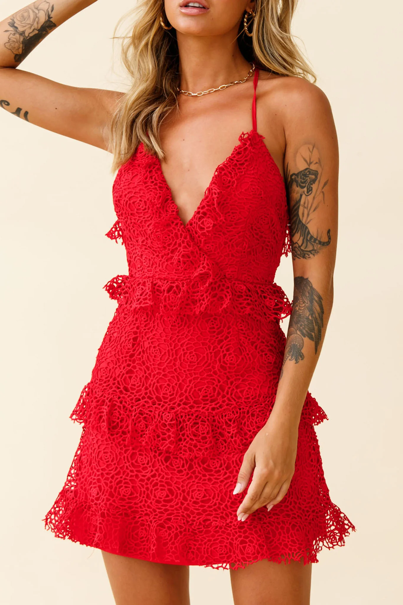 Airlie Halterneck Open Back Lace Dress Red - Sonourner