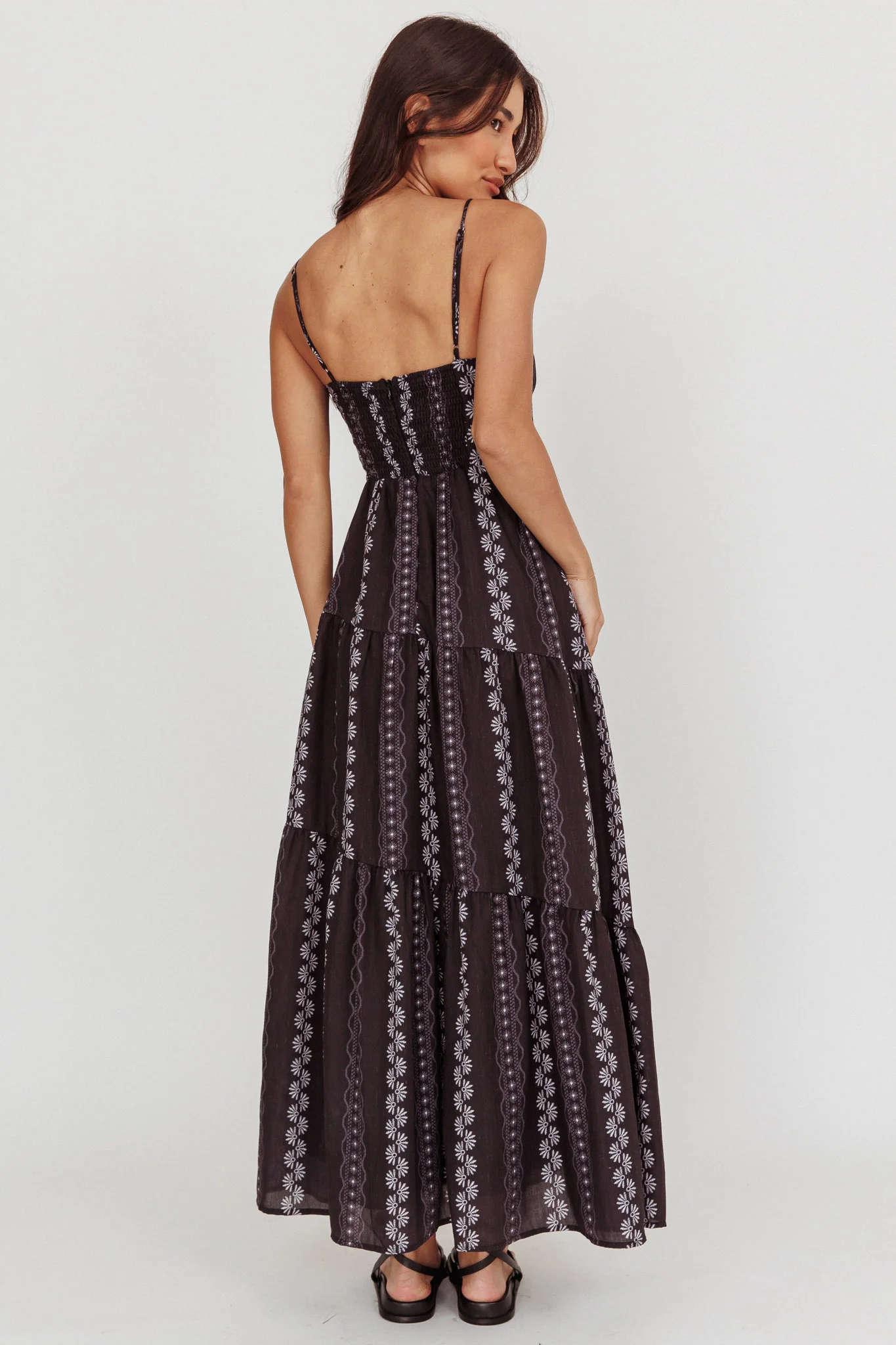 Doe Tied Bust Maxi Dress Black - Sonourner