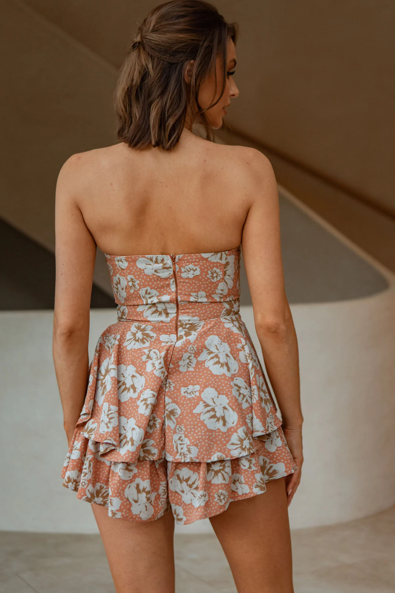 Maddox Fit & Flare Bandeau Romper Flower Print Rust - Sonourner