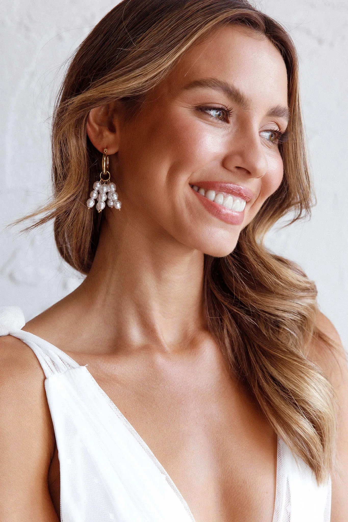 Forever Pearls Earrings Gold - Sonourner