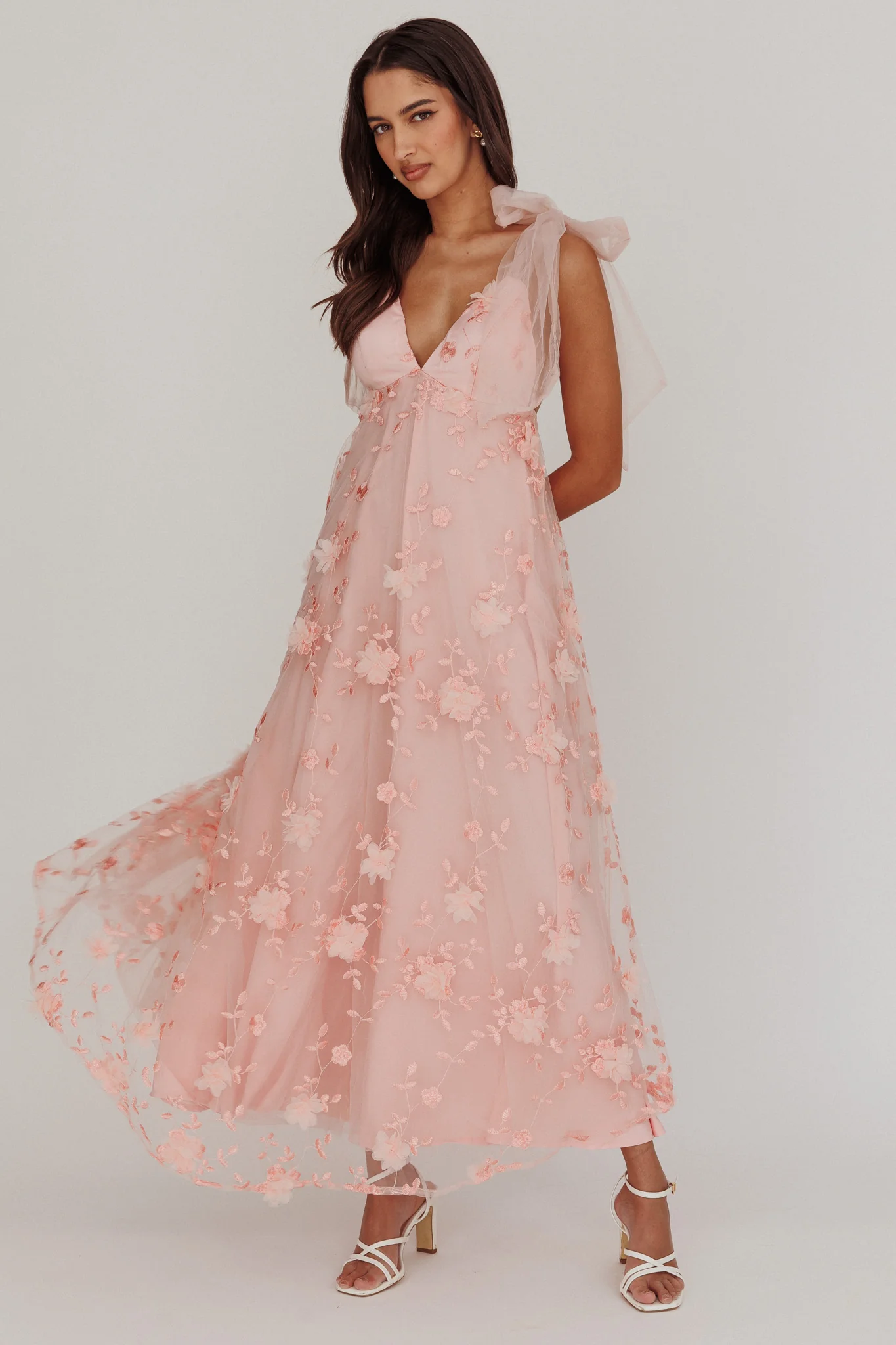 Chantilly Tied Shoulder Maxi Dress Blush - Sonourner