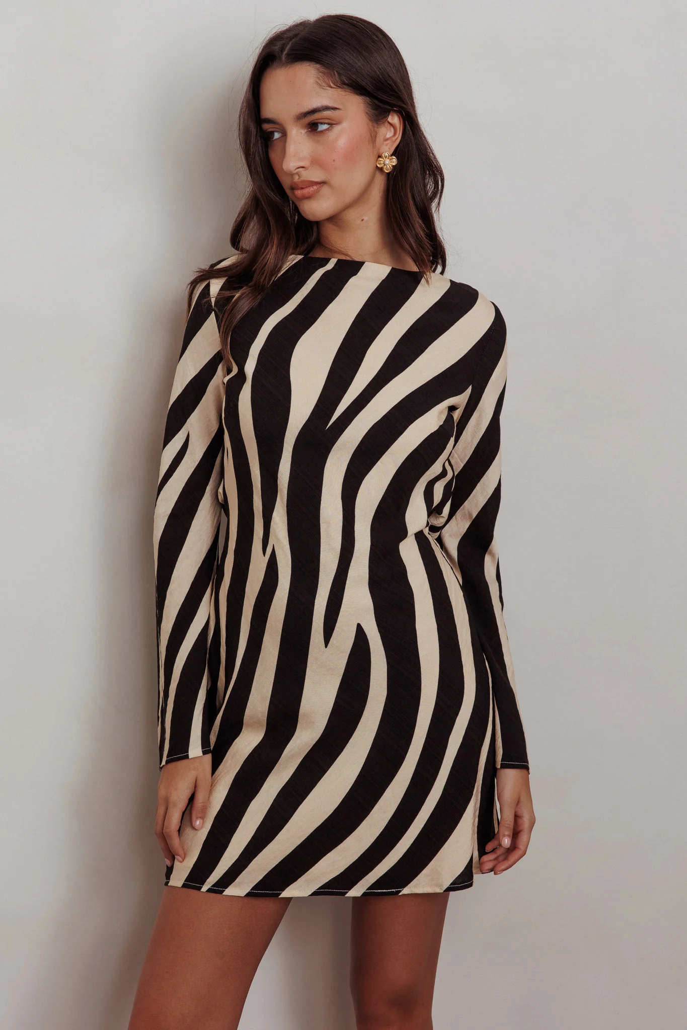 Thriller Long Sleeve Backless Mini Dress Zebra - Sonourner