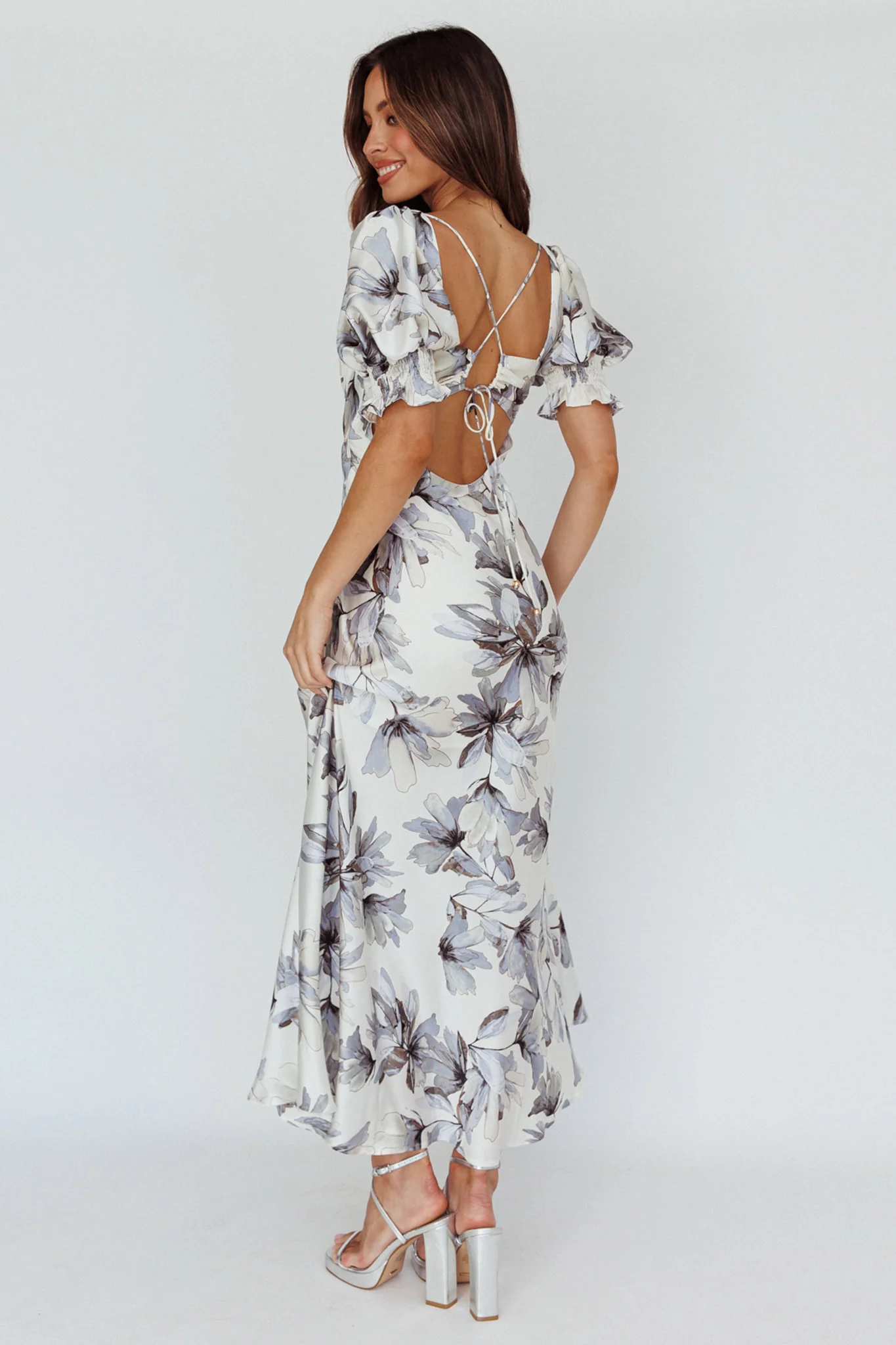 Brigita Tied Back Maxi Dress Floral Blue - Sonourner