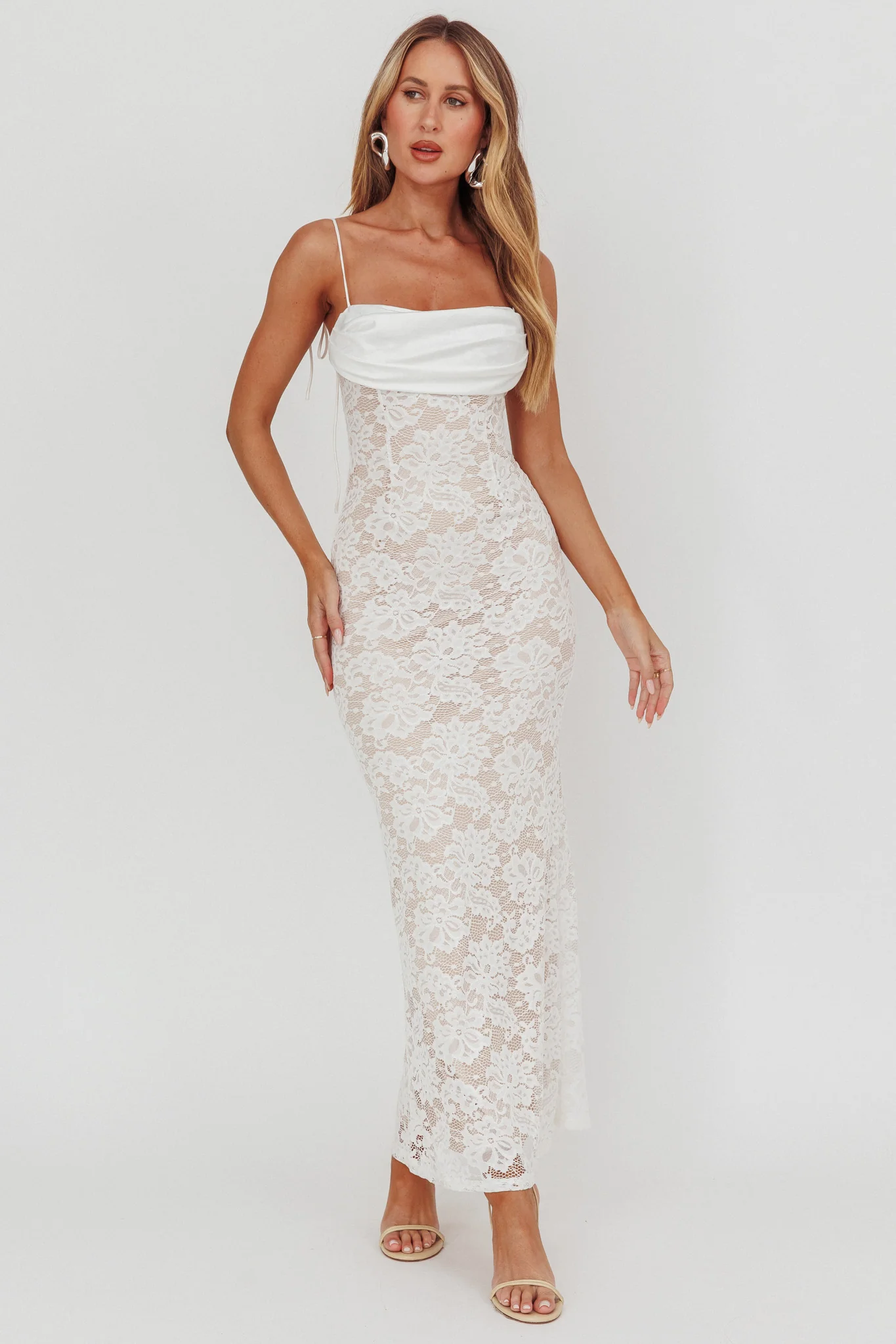 Melting Lace Maxi Dress White - Sonourner