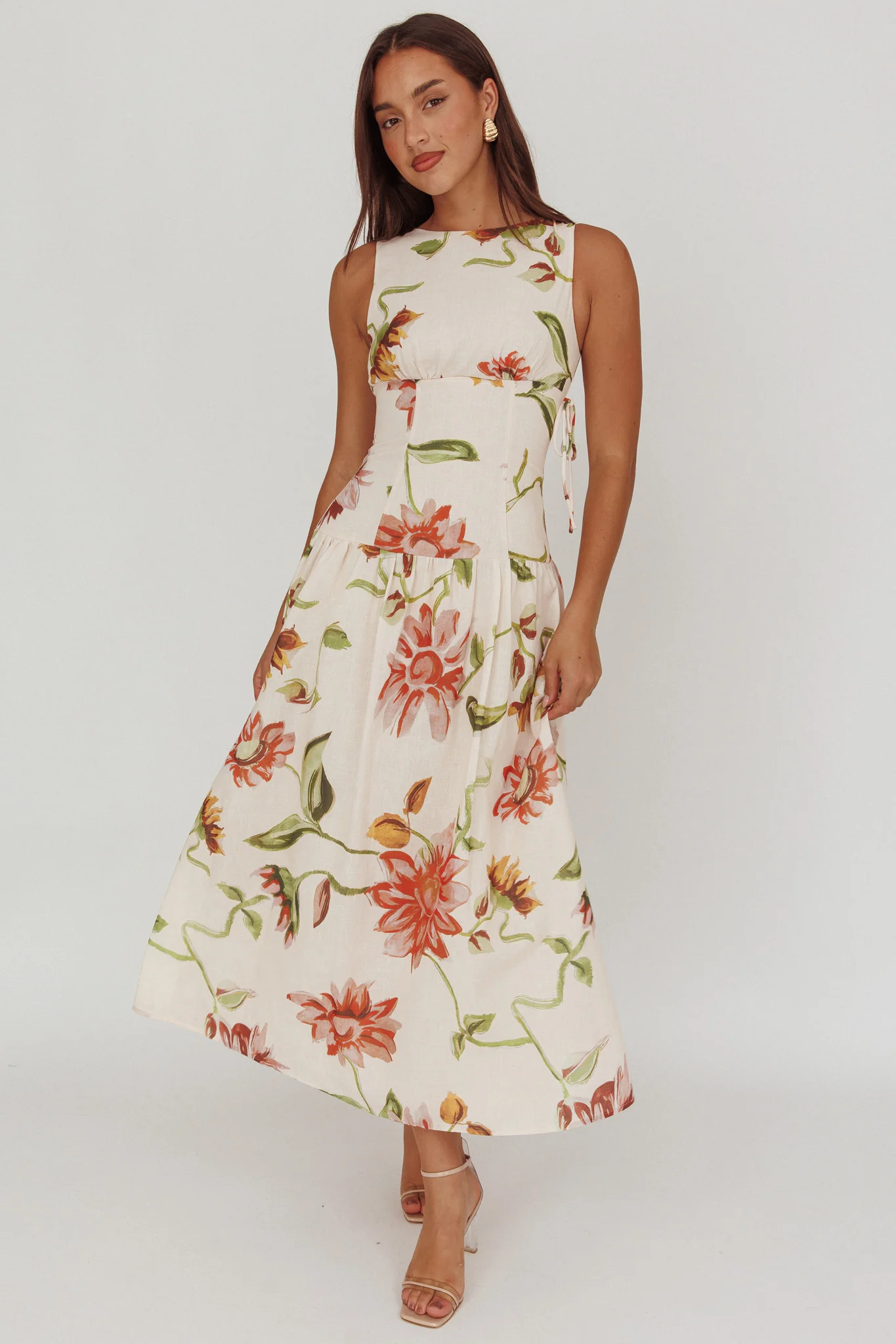 Audraya Drop Waist Maxi Dress Floral Beige - Sonourner