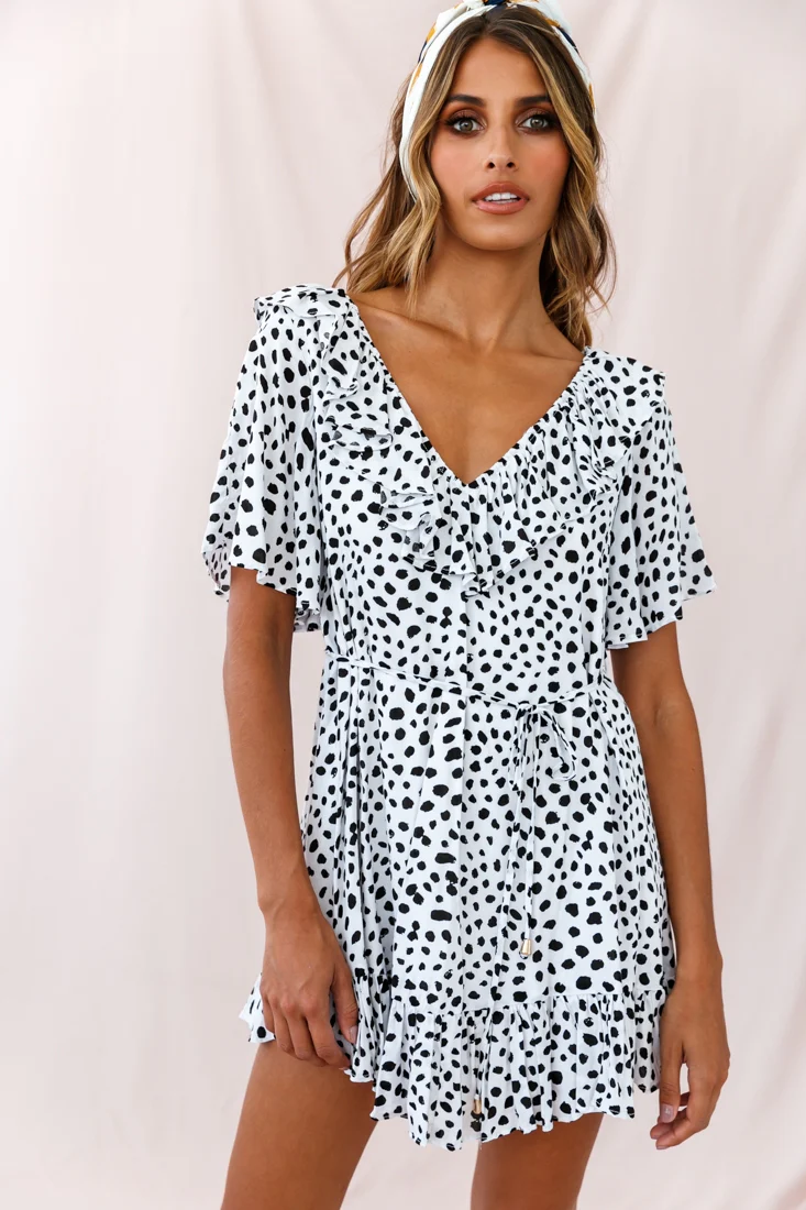 Piper V-Back String Tie Dress White - Sonourner