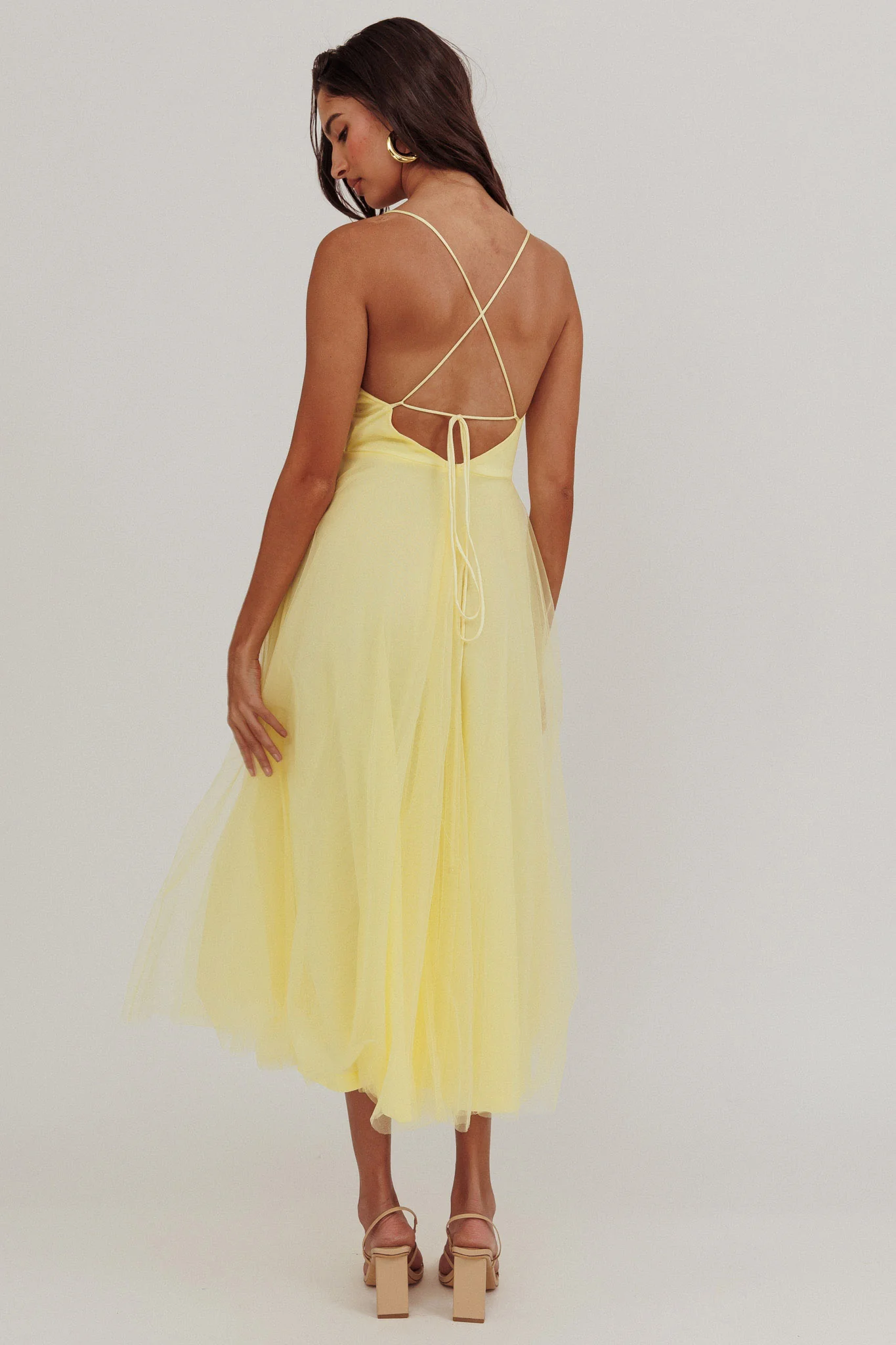 Floating By Pleated Neckline Mesh Midi Dress Yellow - Sonourner