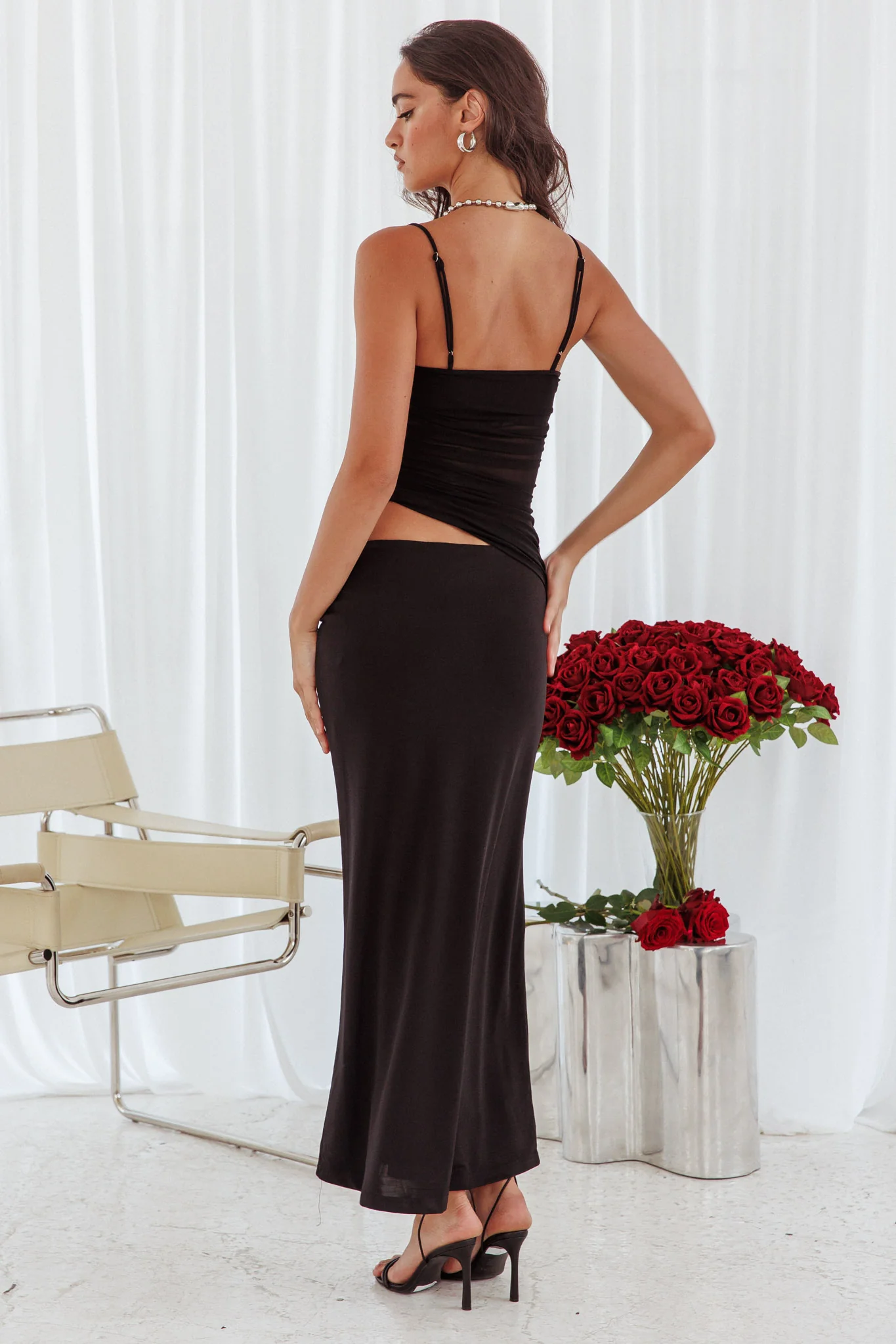 Lorely Ruched Bodice Midi Dress Black - Sonourner