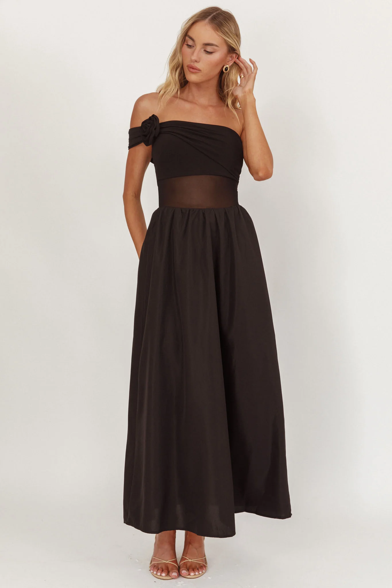 Uma One Sleeve Sheer Waist Midi Dress Black - Sonourner