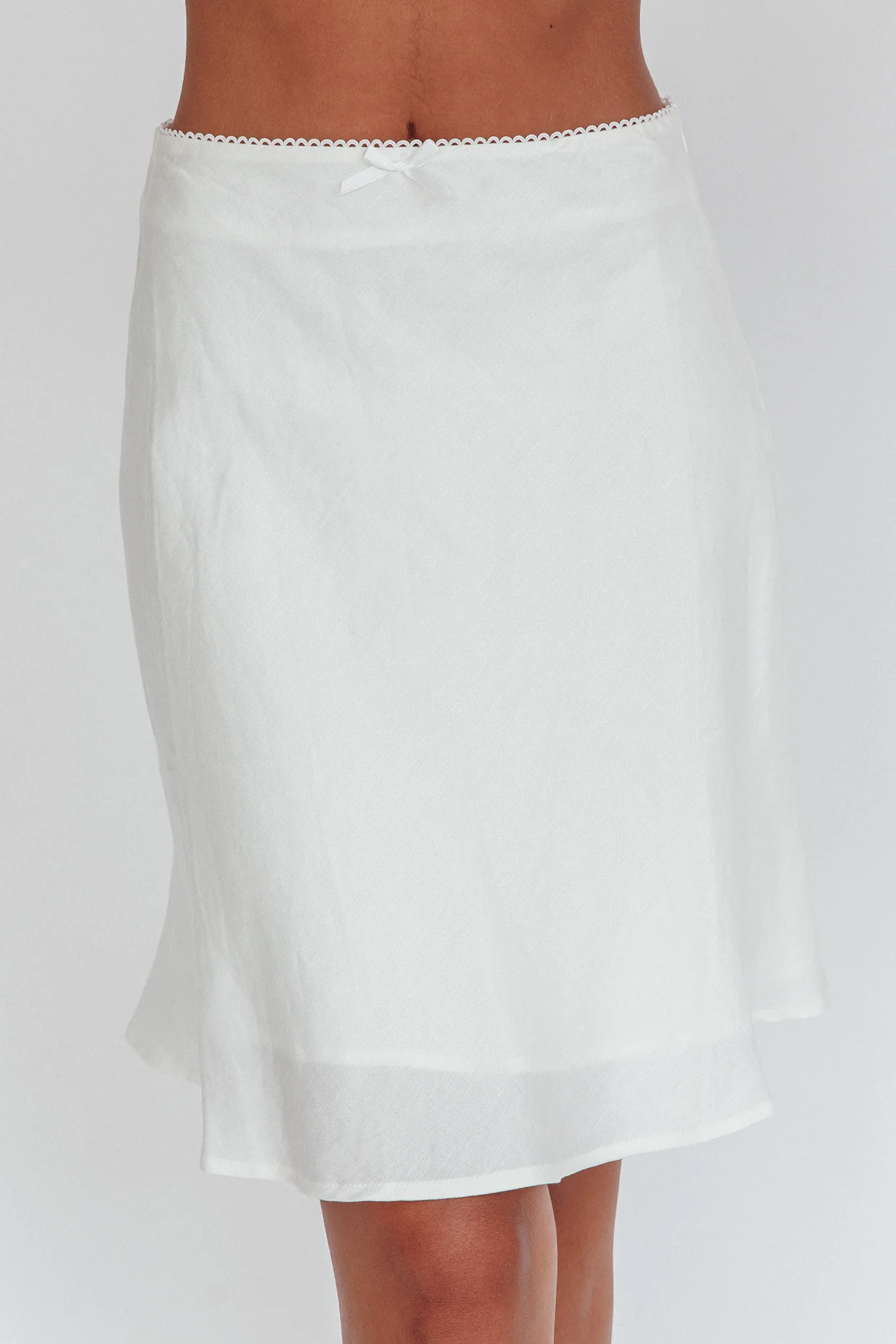 Emotional Knee Length Skirt Off White - Sonourner