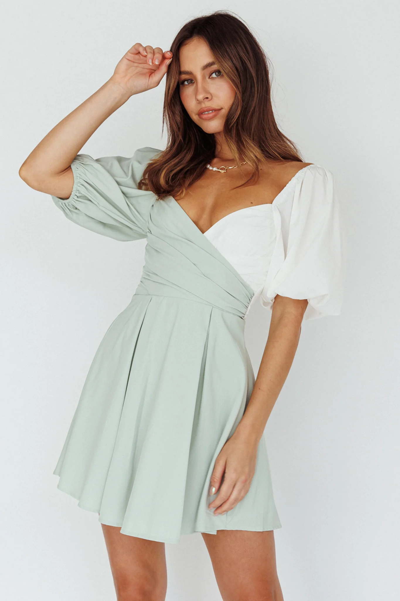 Melie Puff Sleeve Mini Dress Pistachio/White - Sonourner