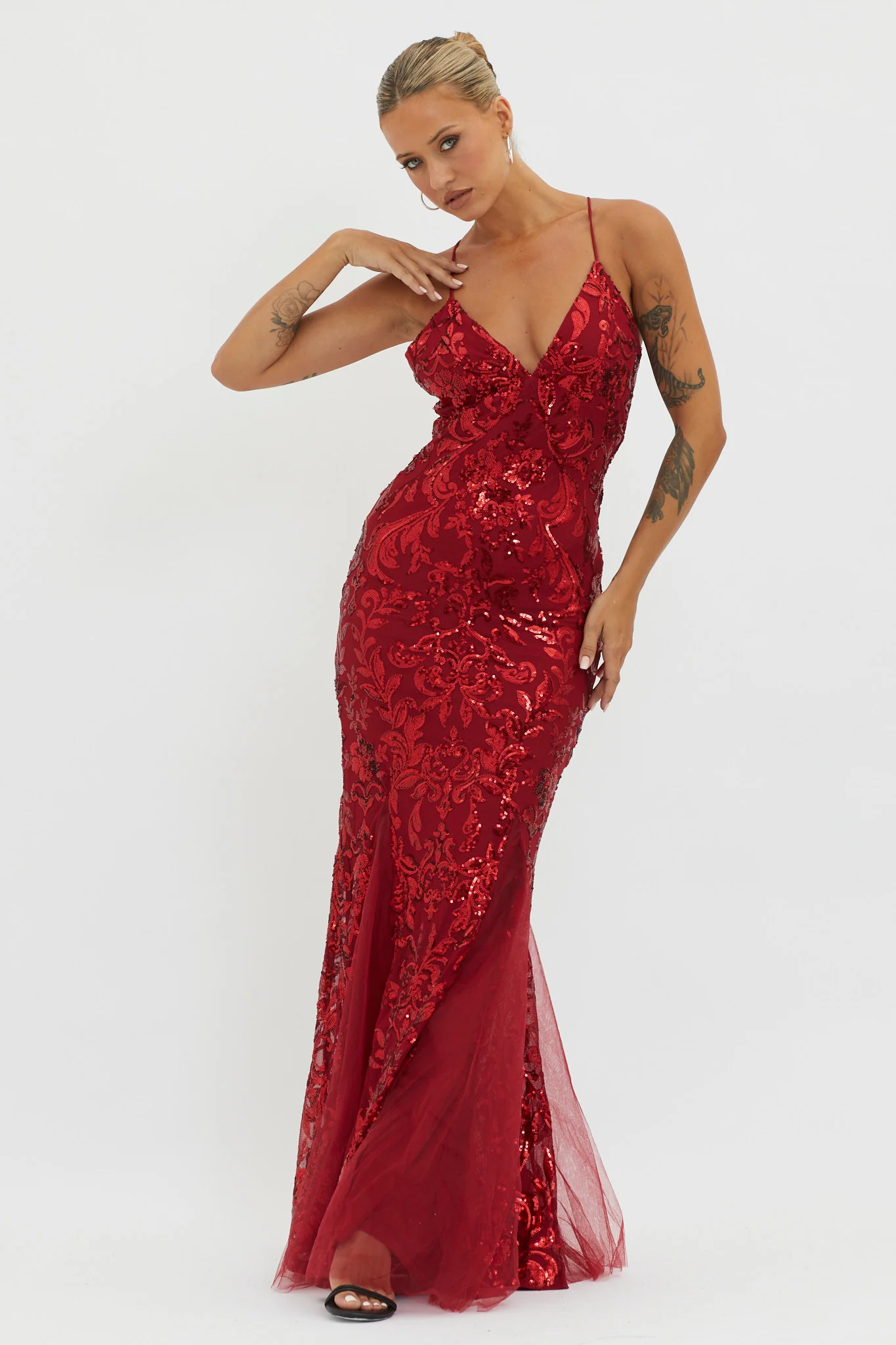 Serenade Song Godet Hem Sequin Maxi Dress Red - Sonourner