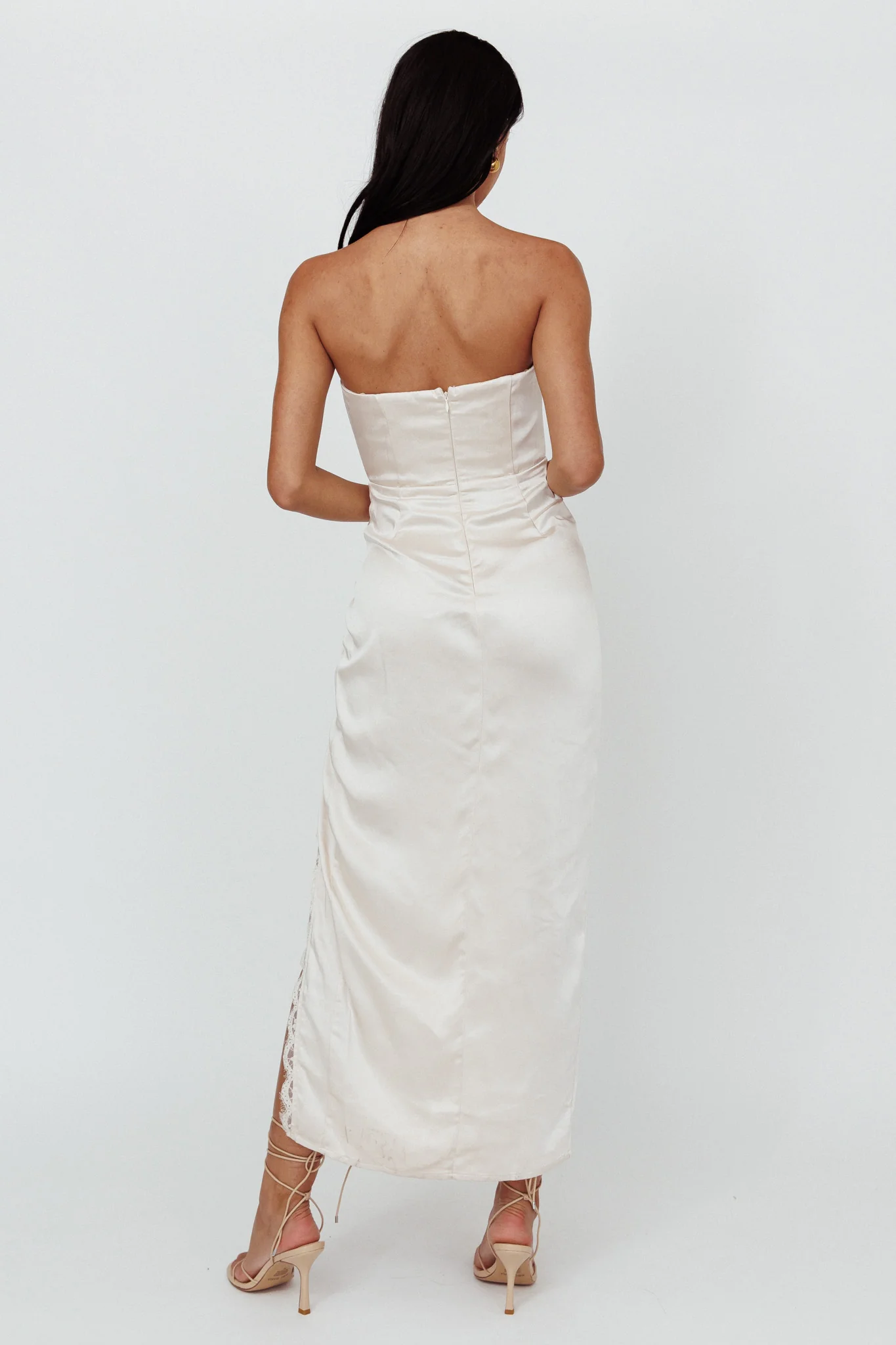 Winter Moon Strapless Lace Trim Midi Dress Champagne - Sonourner