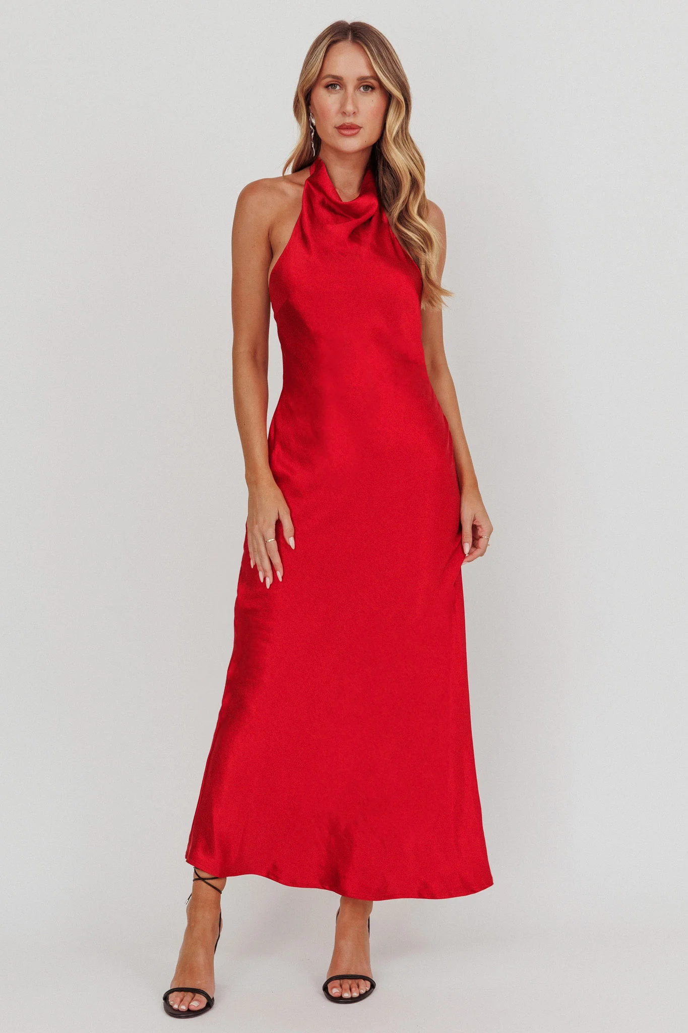 Sweetest Sundays Halterneck Open Back Dress Red - Sonourner