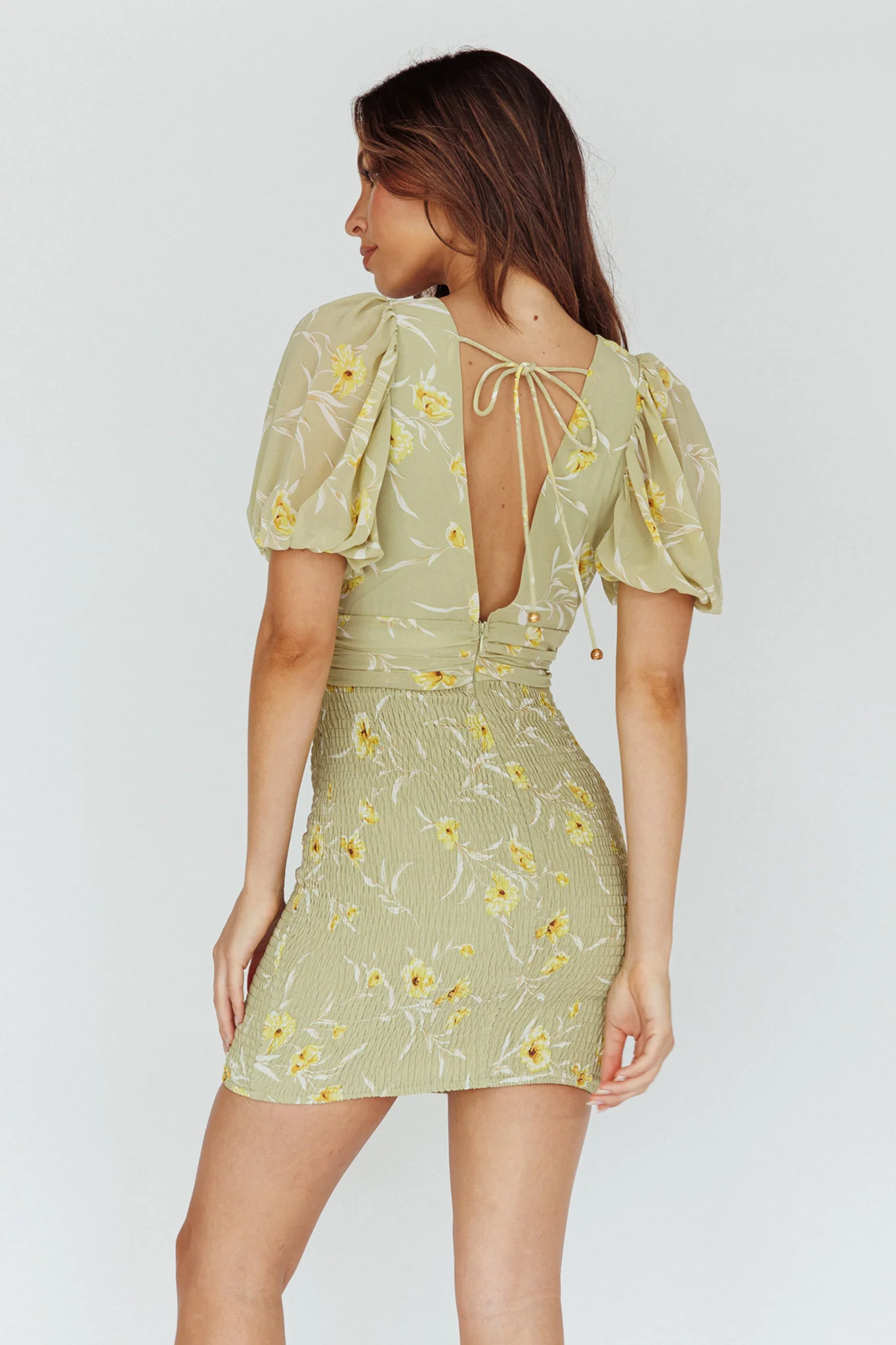 La Nena Shirred Mini Dress Floral Green - Sonourner