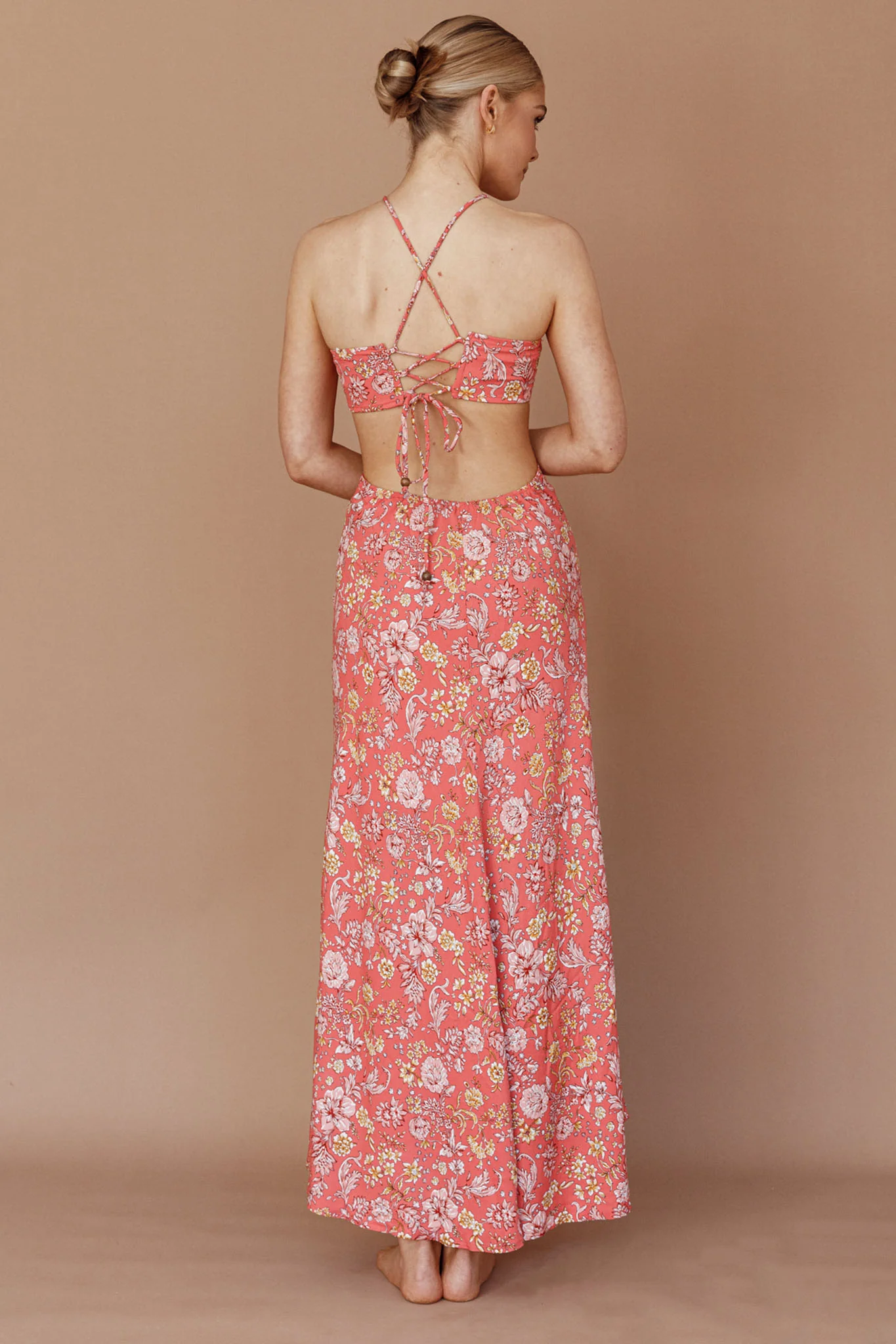 Amorcito Cut-Out Waist Midi Dress Floral Red - Sonourner