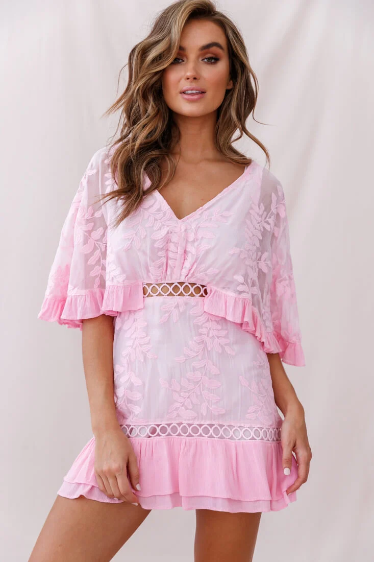 Caspar Leafy Embroidered Dress Baby Pink - Sonourner