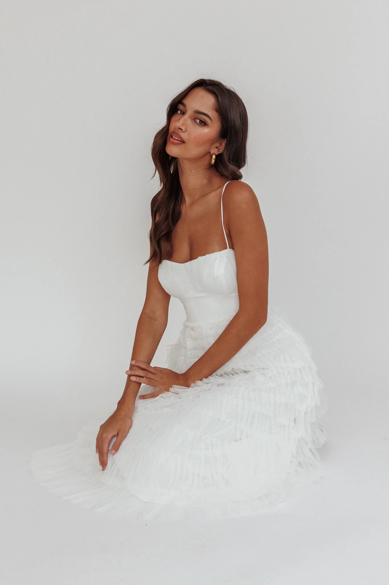 Garden Party Tiered Frill Midi Dress White - Sonourner