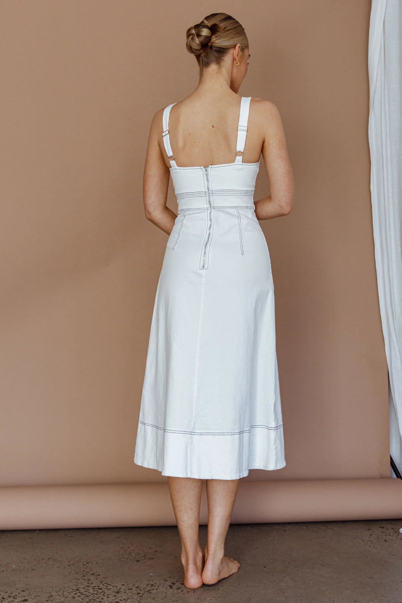Elias Decorative Stitch Midi Dress White - Sonourner