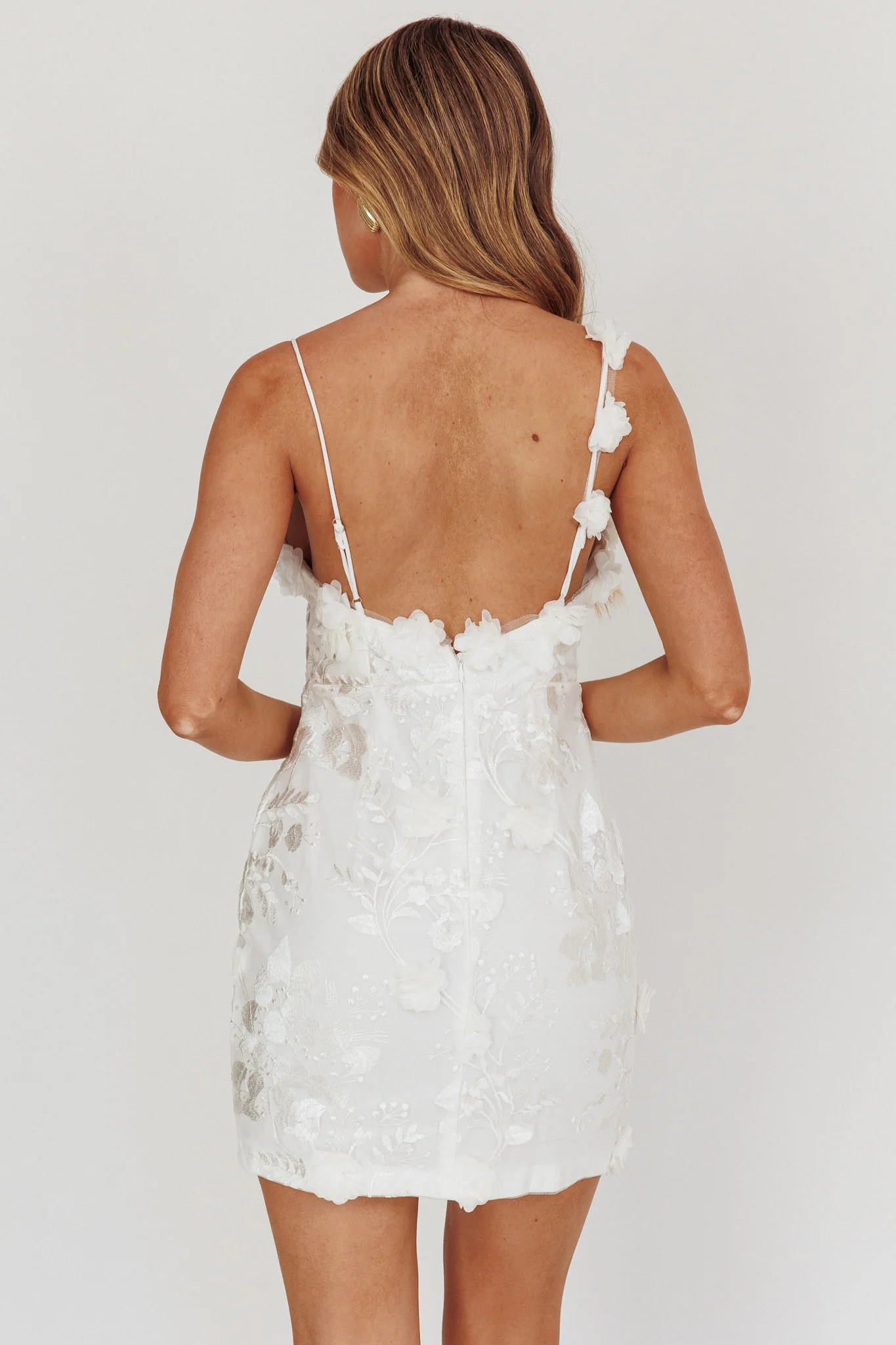 Saskia Floral Embroidery Mini Dress White - Sonourner