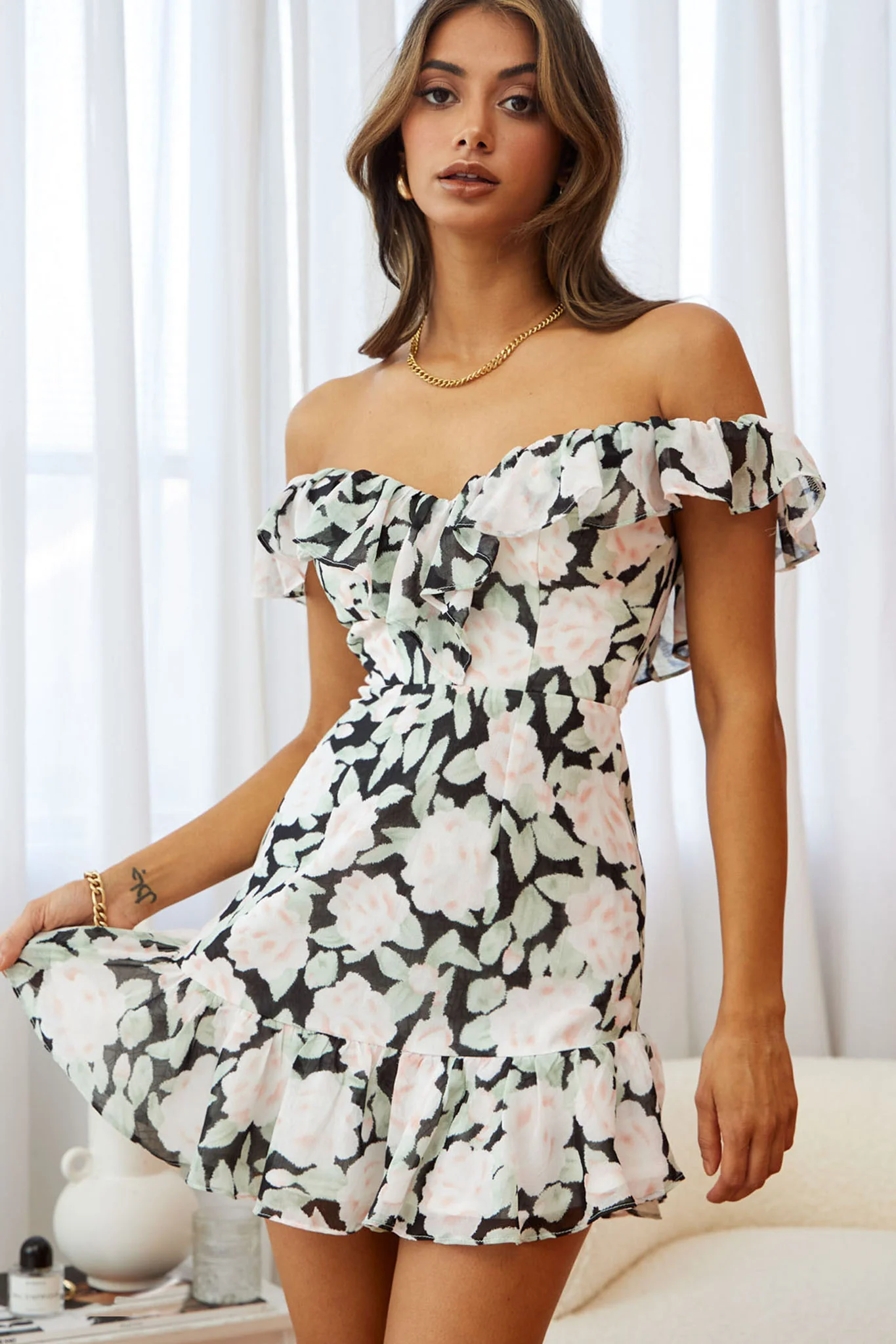 Sweet Melody Sweetheart Neckline Off-Shoulder Dress Floral Print Black/Nude - Sonourner