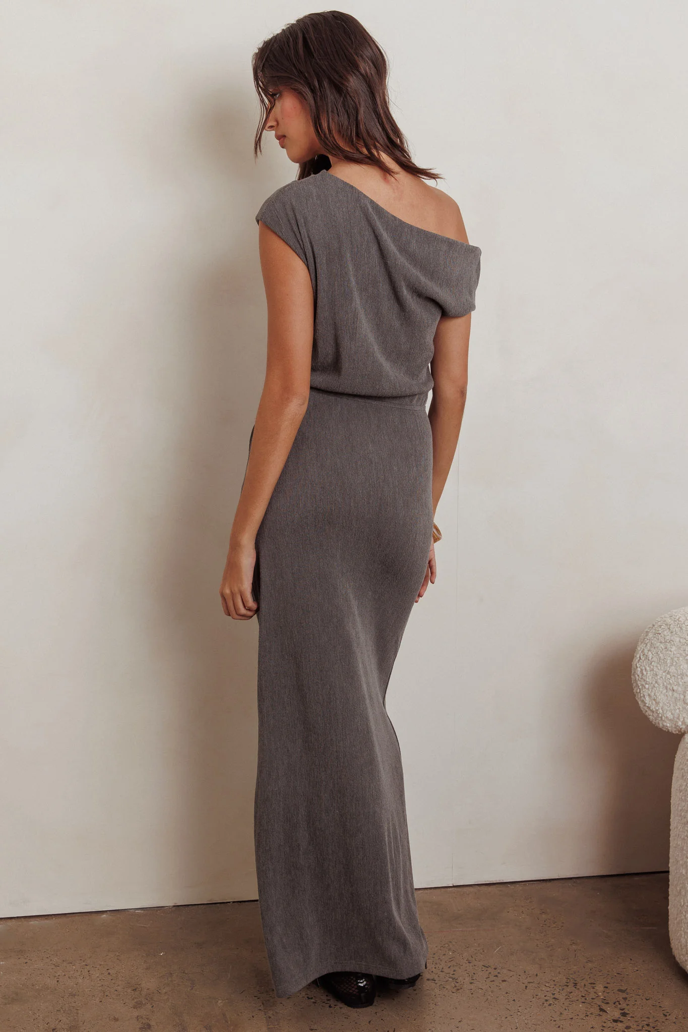 Calculated Ribbed Knit Maxi Dress Dark Grey - Sonourner