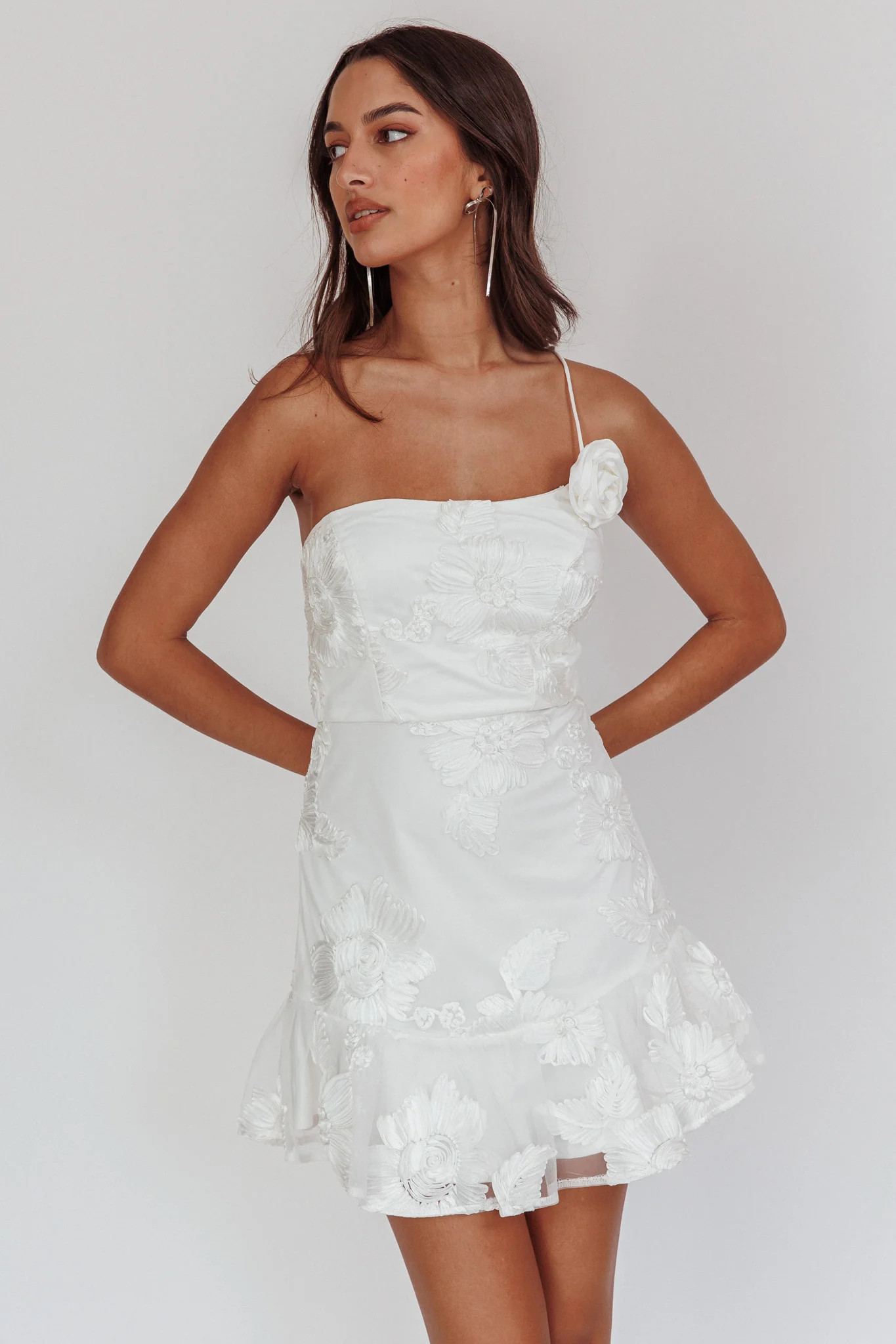 Lilah One-Shoulder Embellished Rosette Dress White - Sonourner
