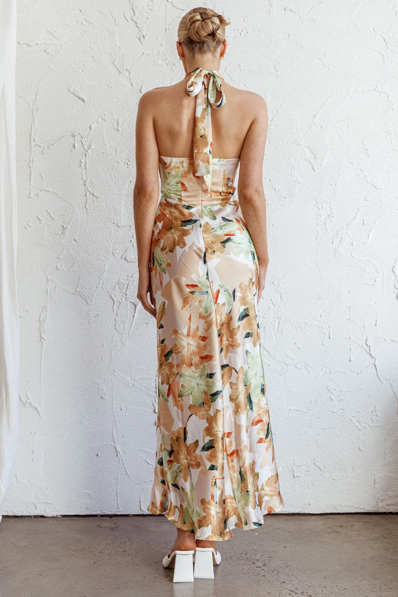 Shana Halterneck Maxi Dress Floral Yellow - Sonourner