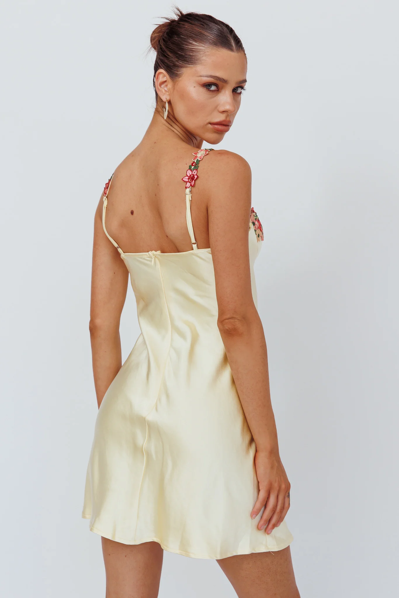 Rose Garden Floral Applique Mini Dress Yellow - Sonourner