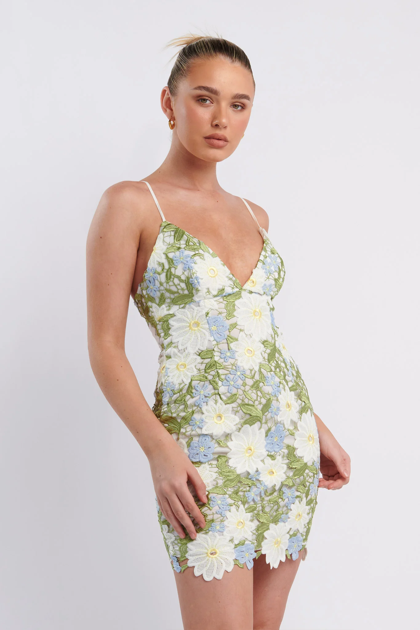 Amitie Floral Lace Mini Dress Green - Sonourner