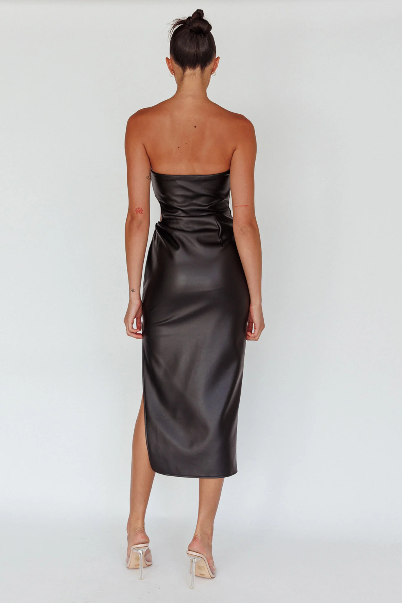 Taking Bets Strapless Midi Dress Leather Black - Sonourner