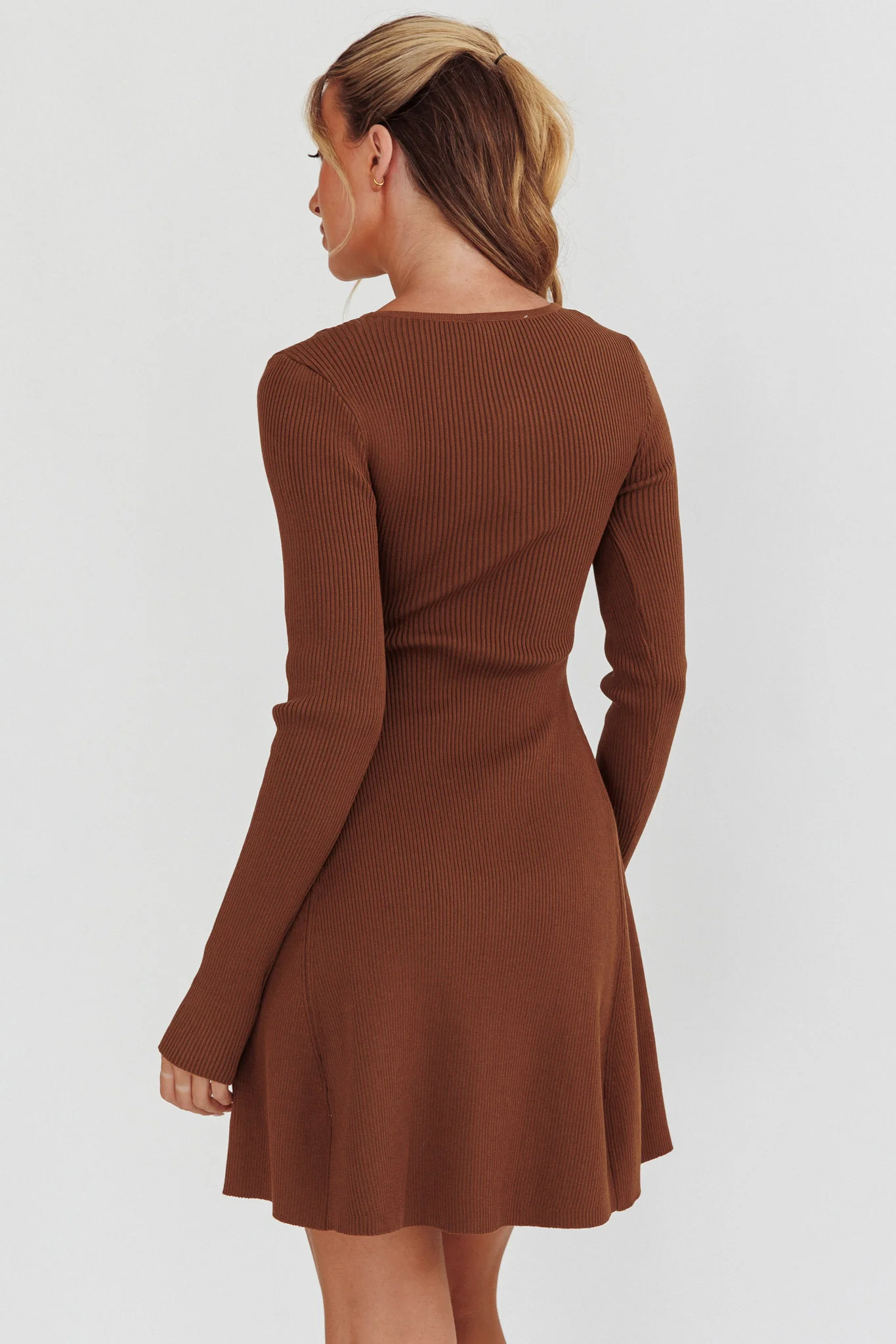 Intuitions Long Sleeve Ribbed Knit Dress Chocolate - Sonourner