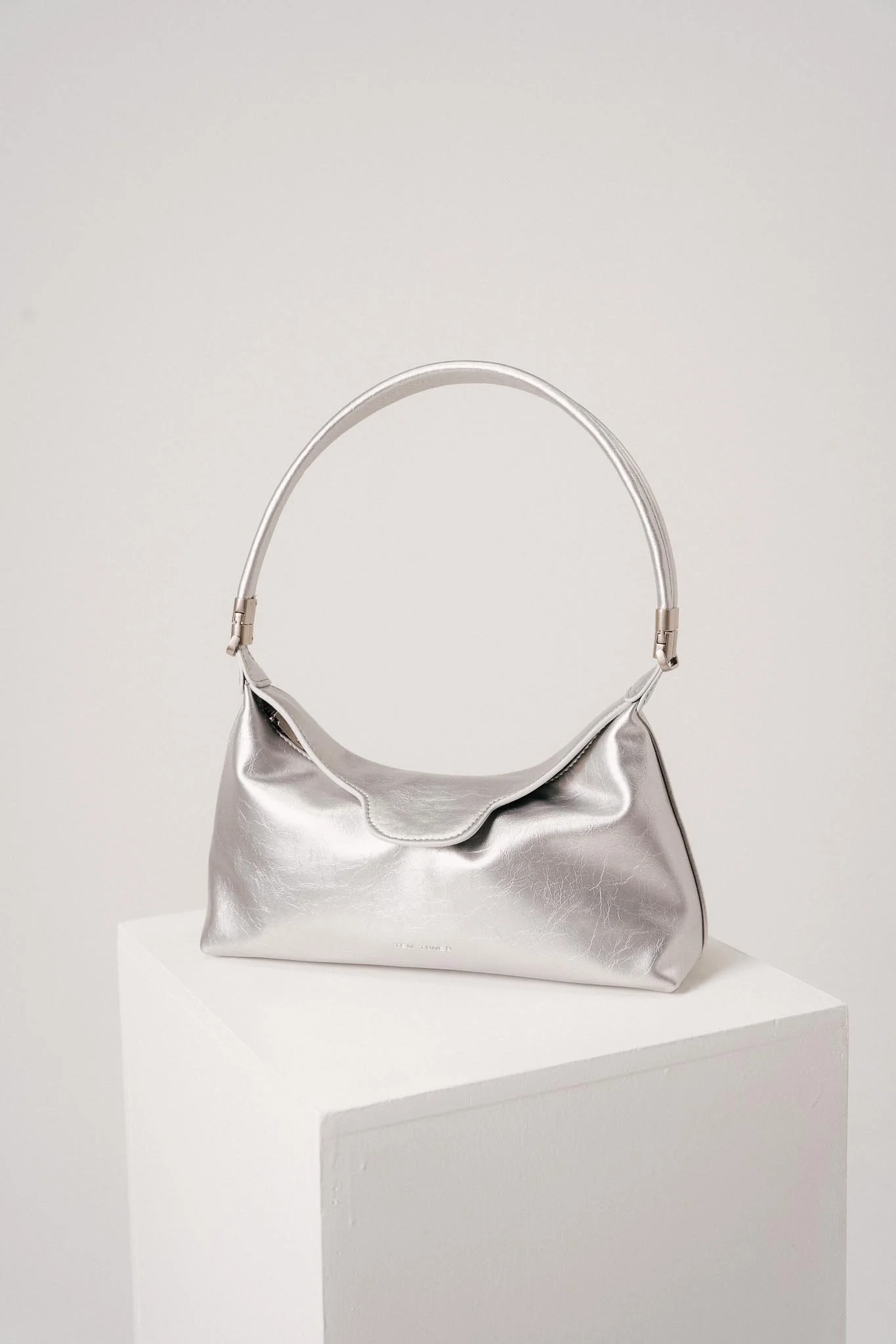 TEN TONES Aurelia Hobo Bag Silver - Sonourner