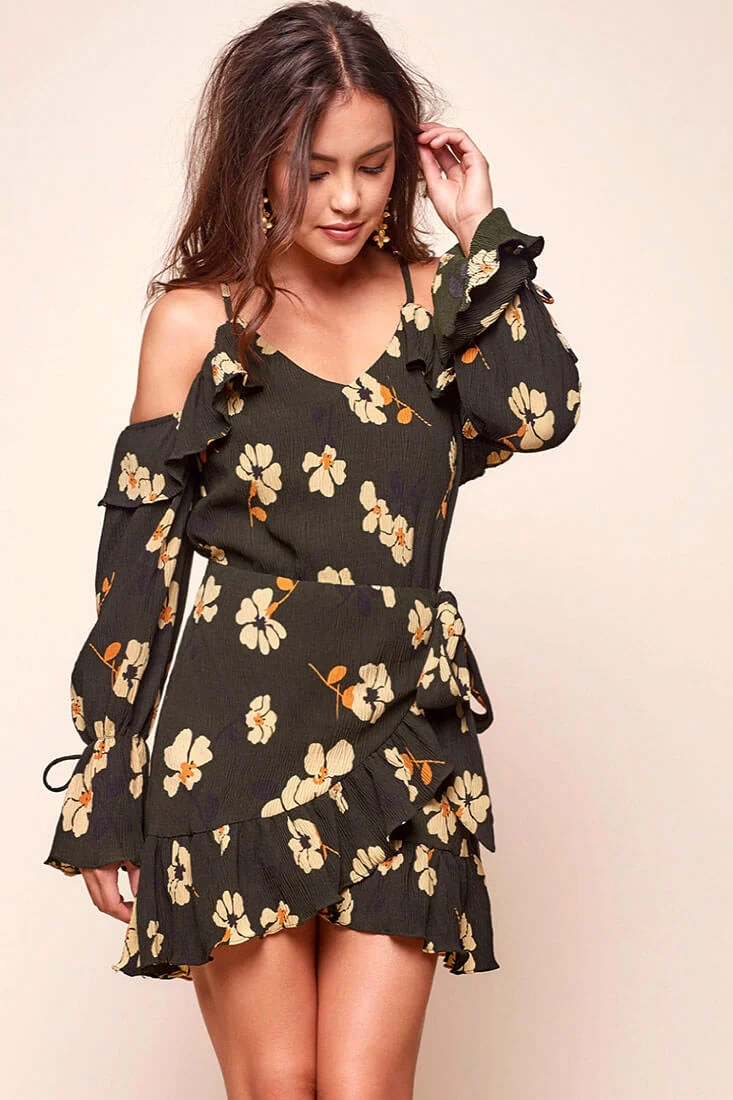 Carly Off the Shoulder Floral Wrap Dress Green - Sonourner