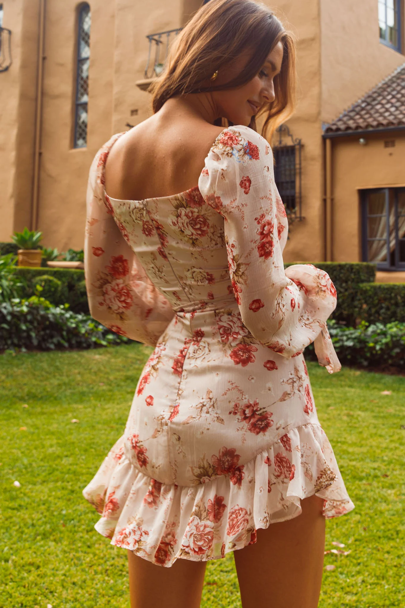 Make Memories Balloon Sleeve Molded Bust Dress Vintage Floral Beige - Sonourner