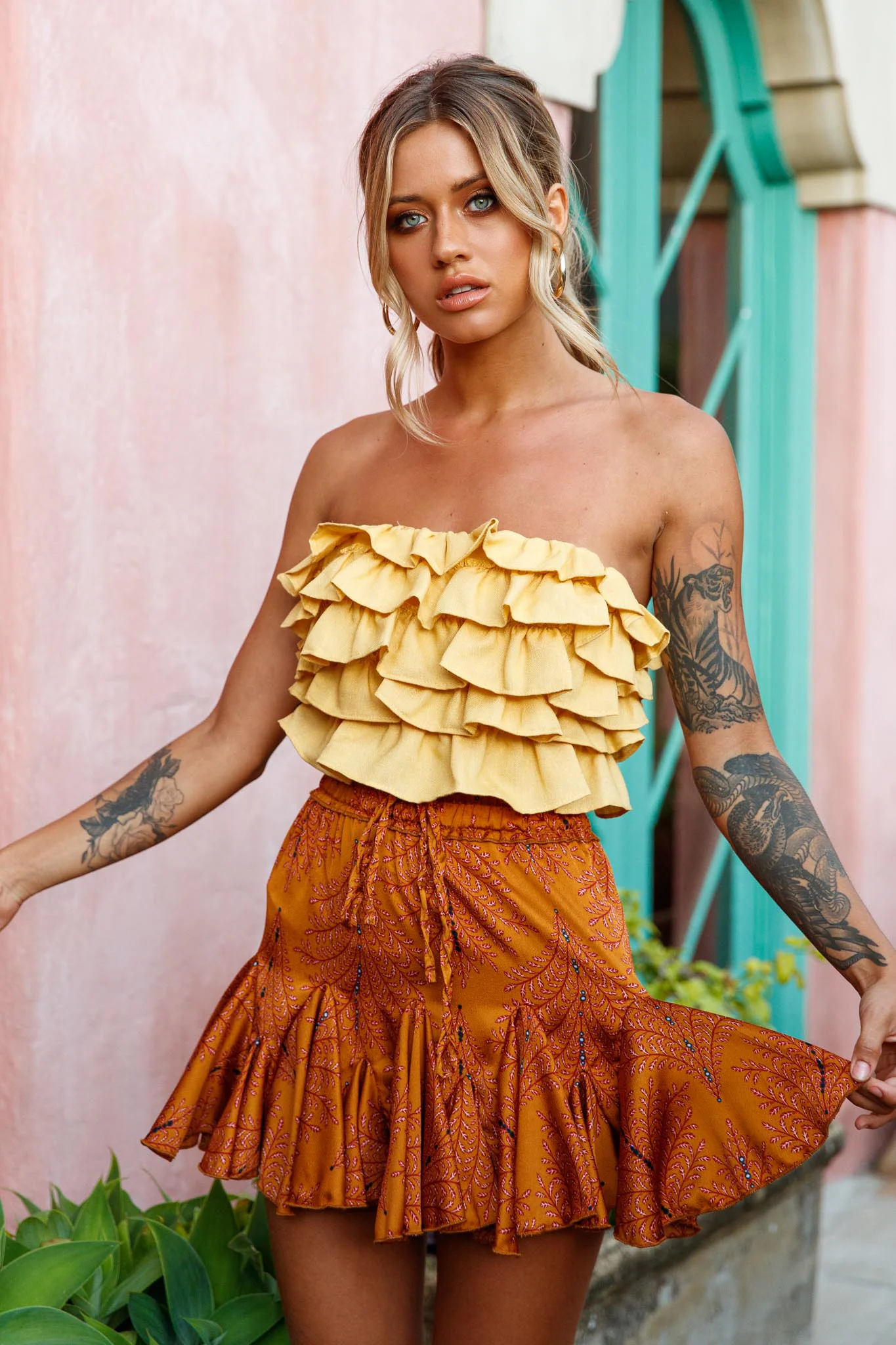 Robyn Flounce Mini Skirt Leaf Pattern Mustard - Sonourner