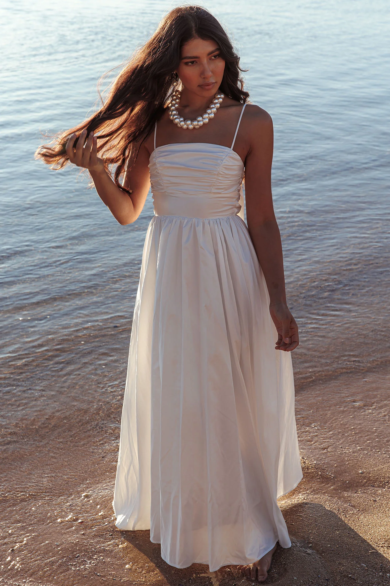 Love Songs Back Bow Maxi Dress White - Sonourner