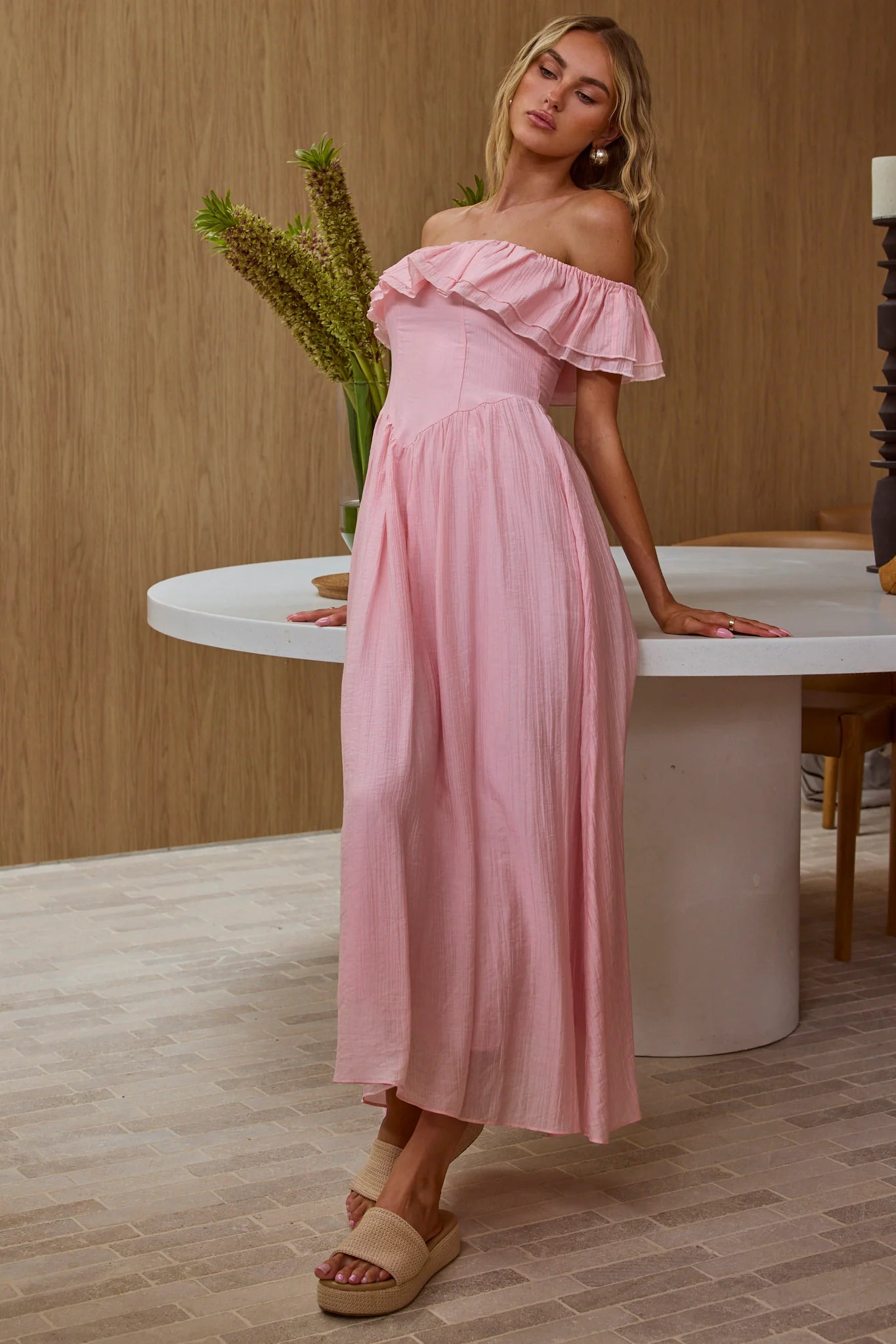 Serinah Basque Waist Off-Shoulder Maxi Dress Pink - Sonourner