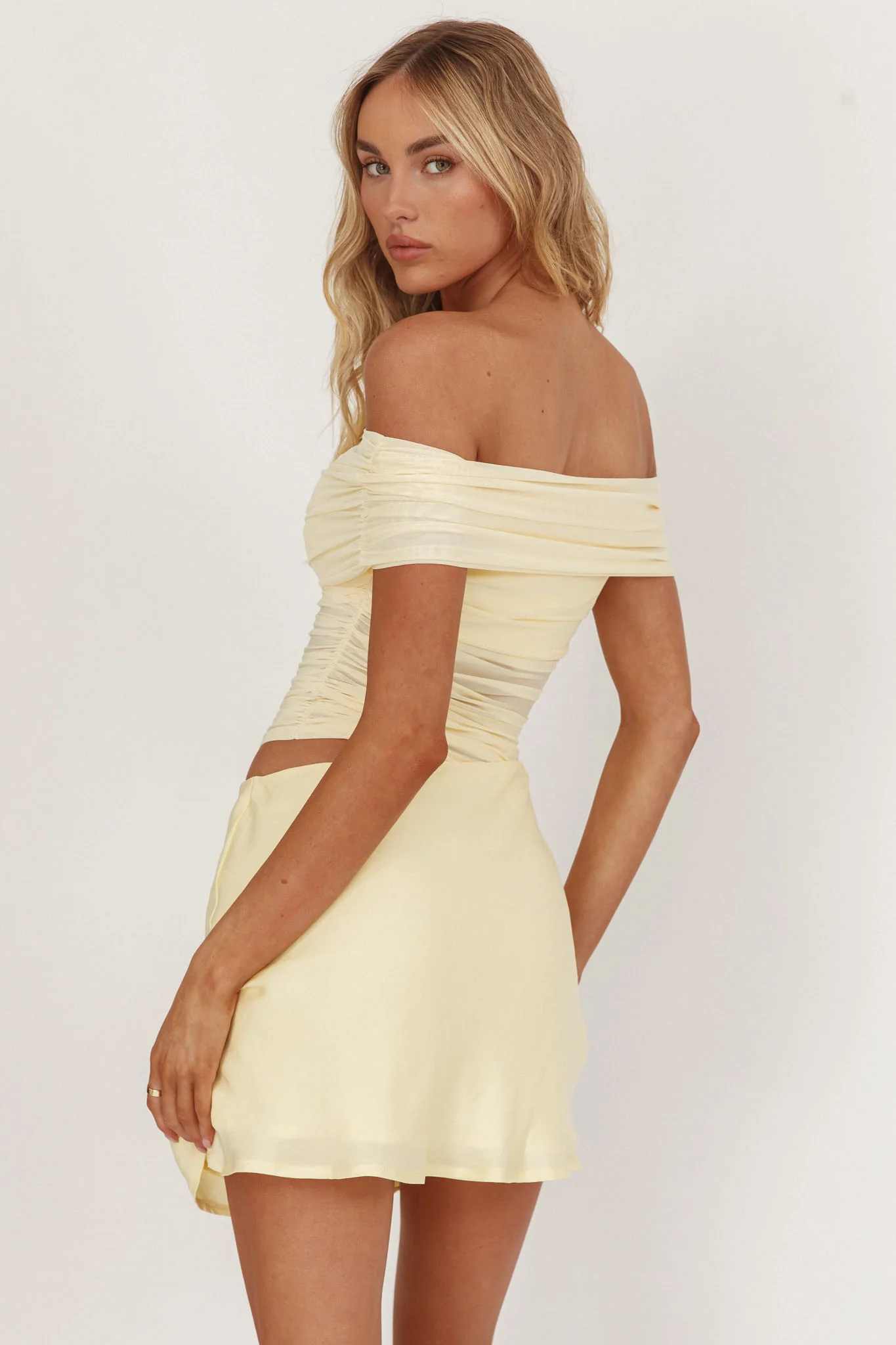 Lorely Off-Shoulder Mini Dress Butter - Sonourner
