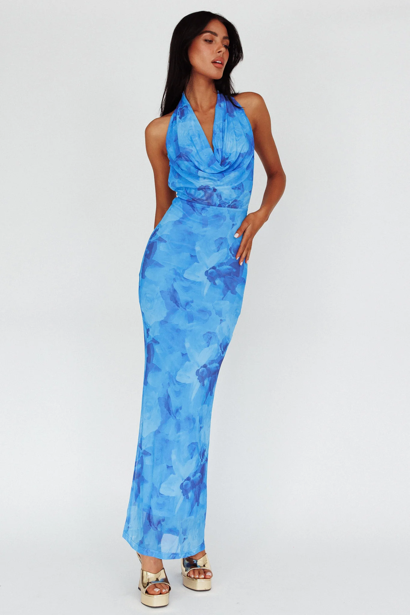 Janika Halterneck Maxi Dress Floral Blue - Sonourner