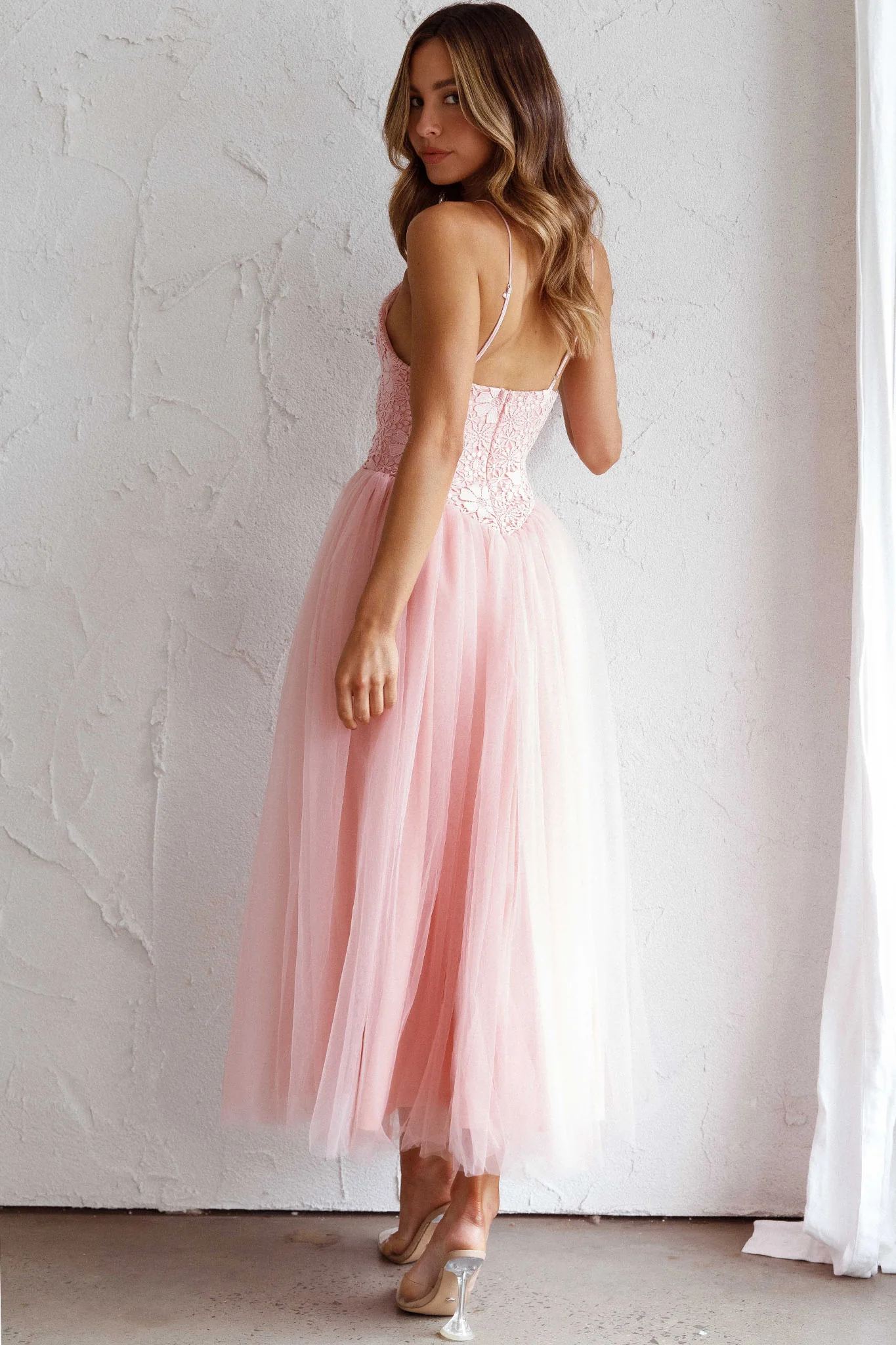 Novoli Floral Embroidery Midi Dress Blush - Sonourner