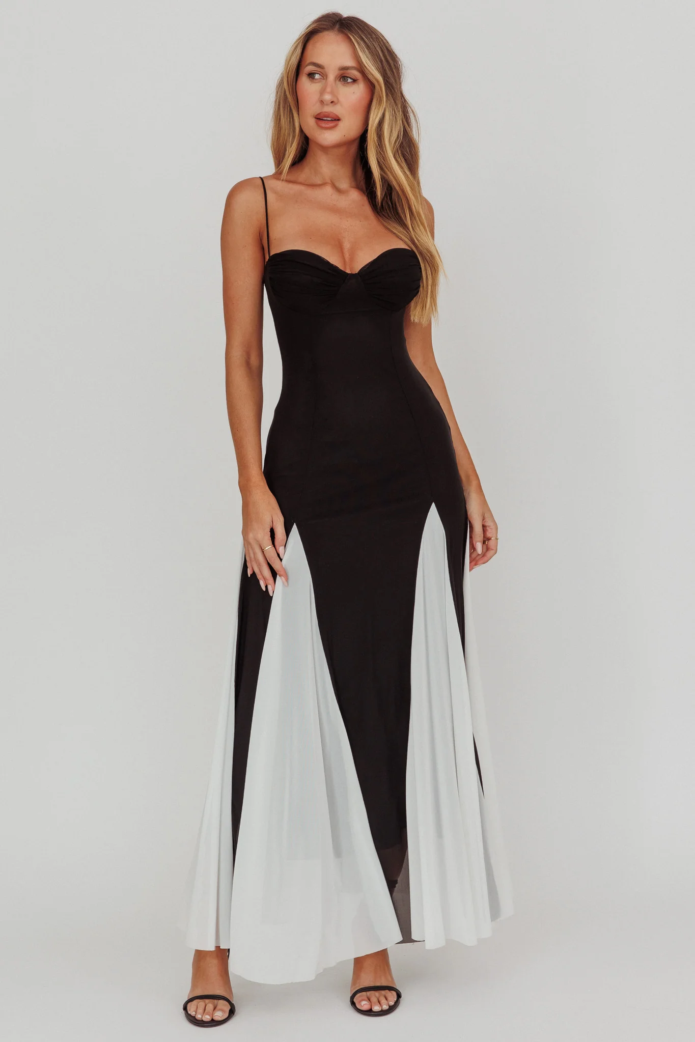 All Mine Godet Hem Maxi Dress Black - Sonourner