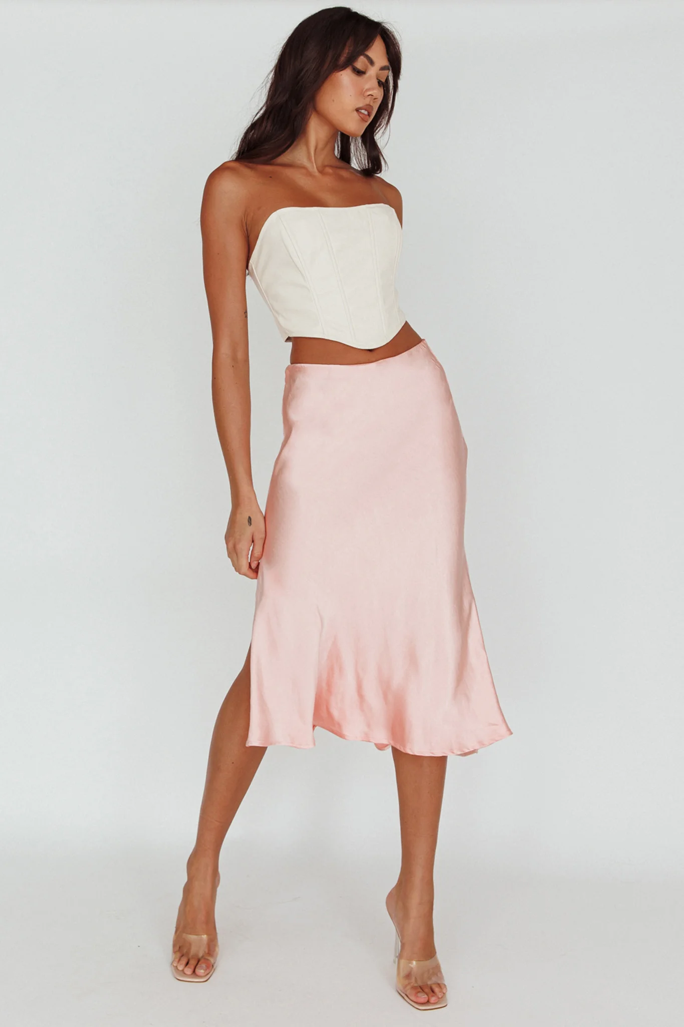 Daze Satin Midi Skirt Pink - Sonourner
