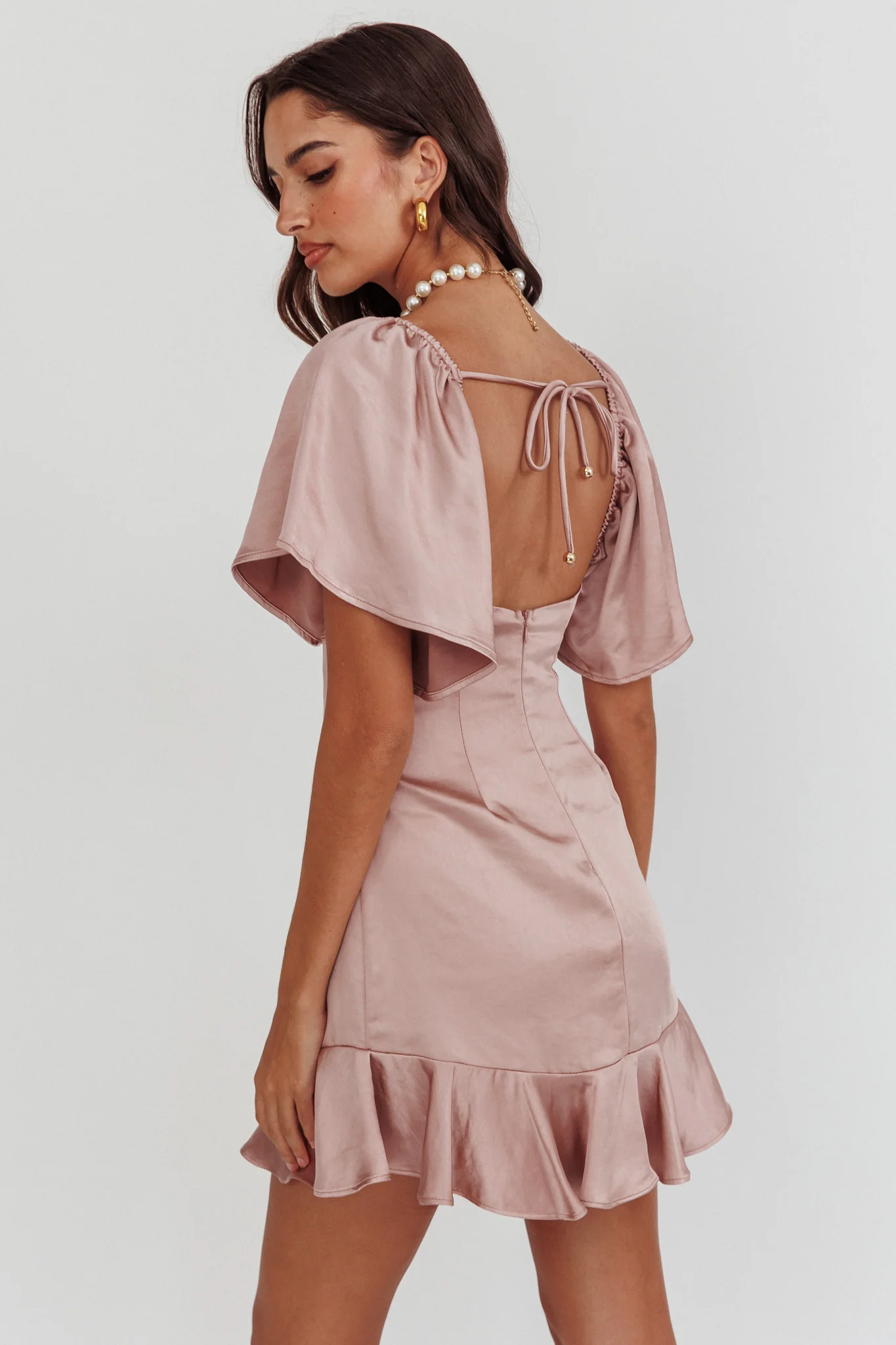 Eyes On You Pleated Bust Angel Sleeve Ruffle Hem Dress Blush - Sonourner