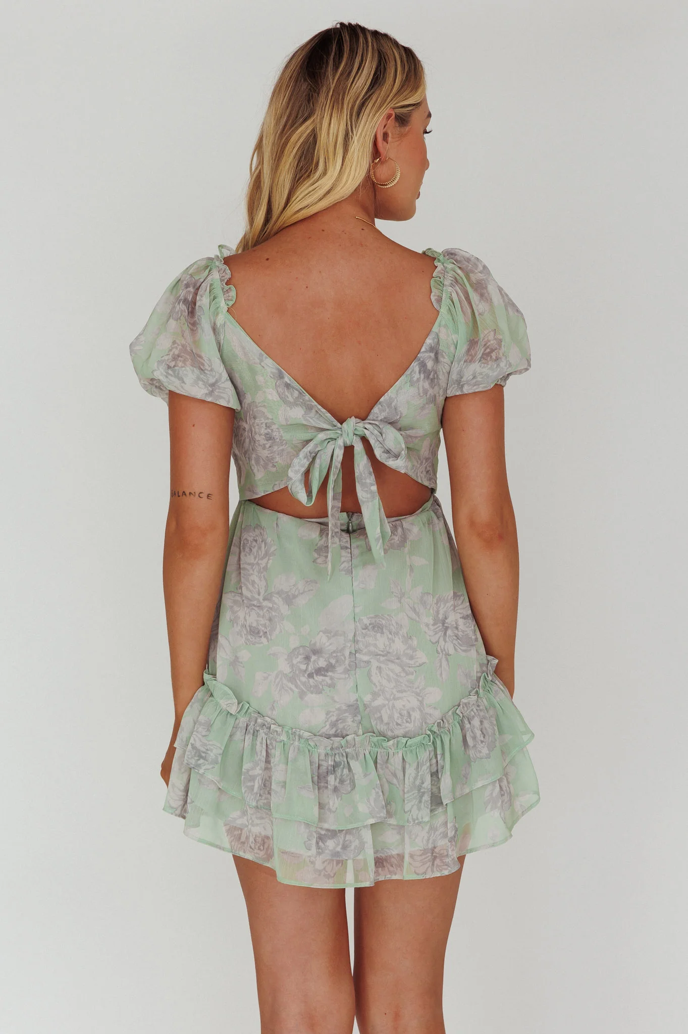 Sweet Nothings Puff Sleeve Twist Dress Floral Apple - Sonourner