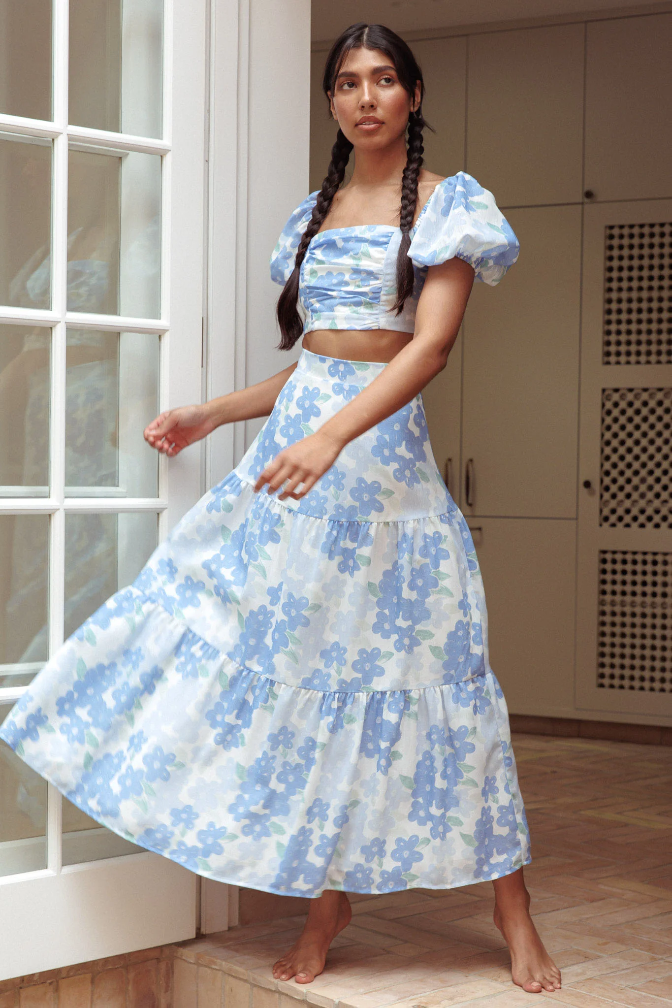 The Moment Maxi Skirt Floral Blue - Sonourner