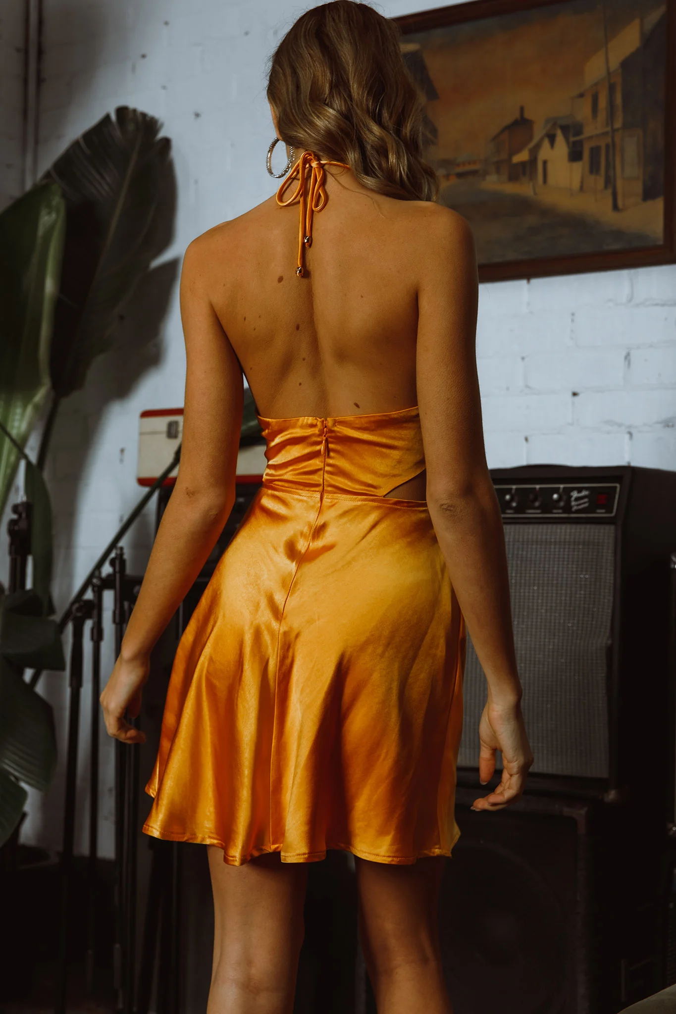 Social Butterfly Cut-Out Waist Mini Dress Mango - Sonourner