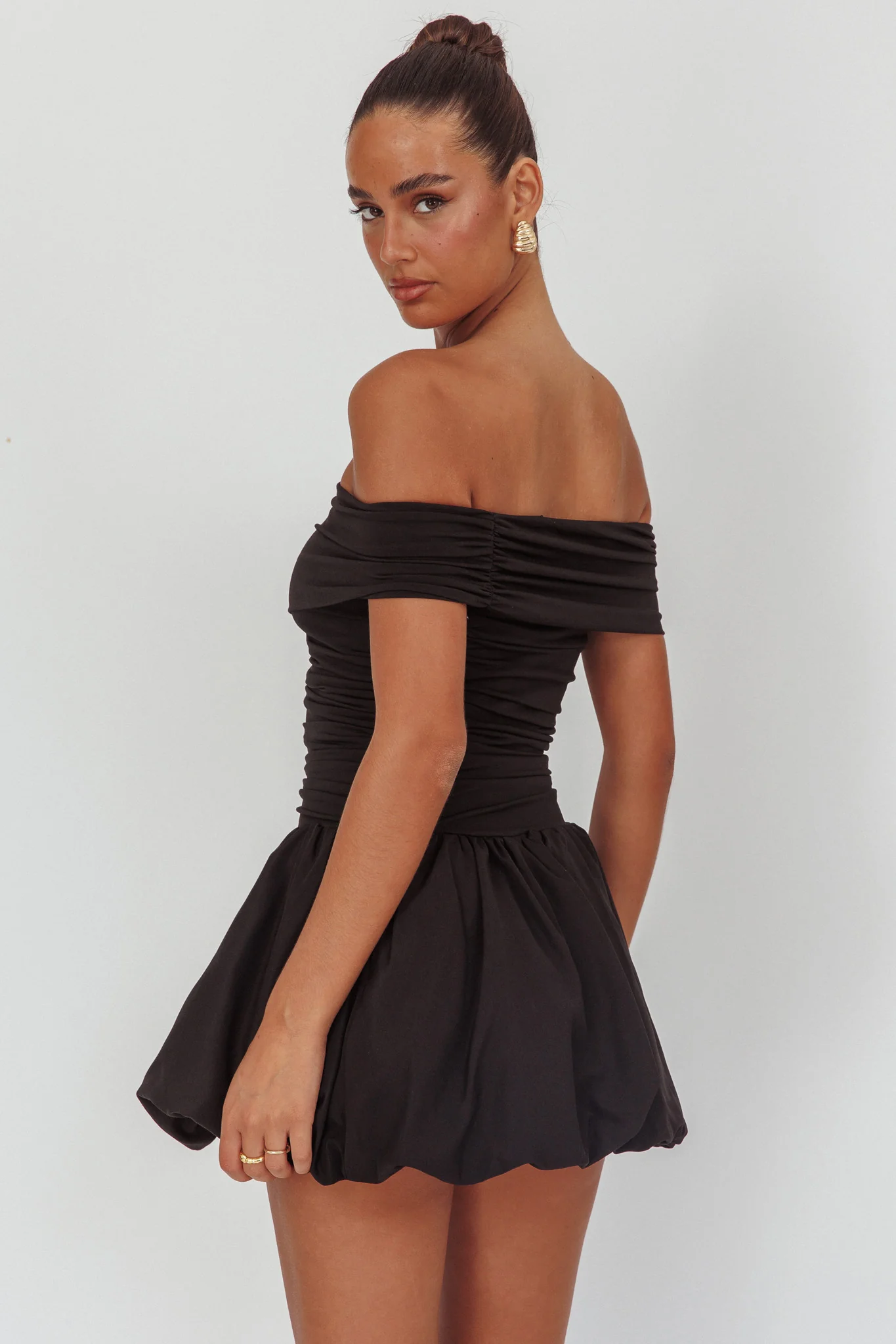 Dalayla Off-Shoulder Mini Dress Black - Sonourner